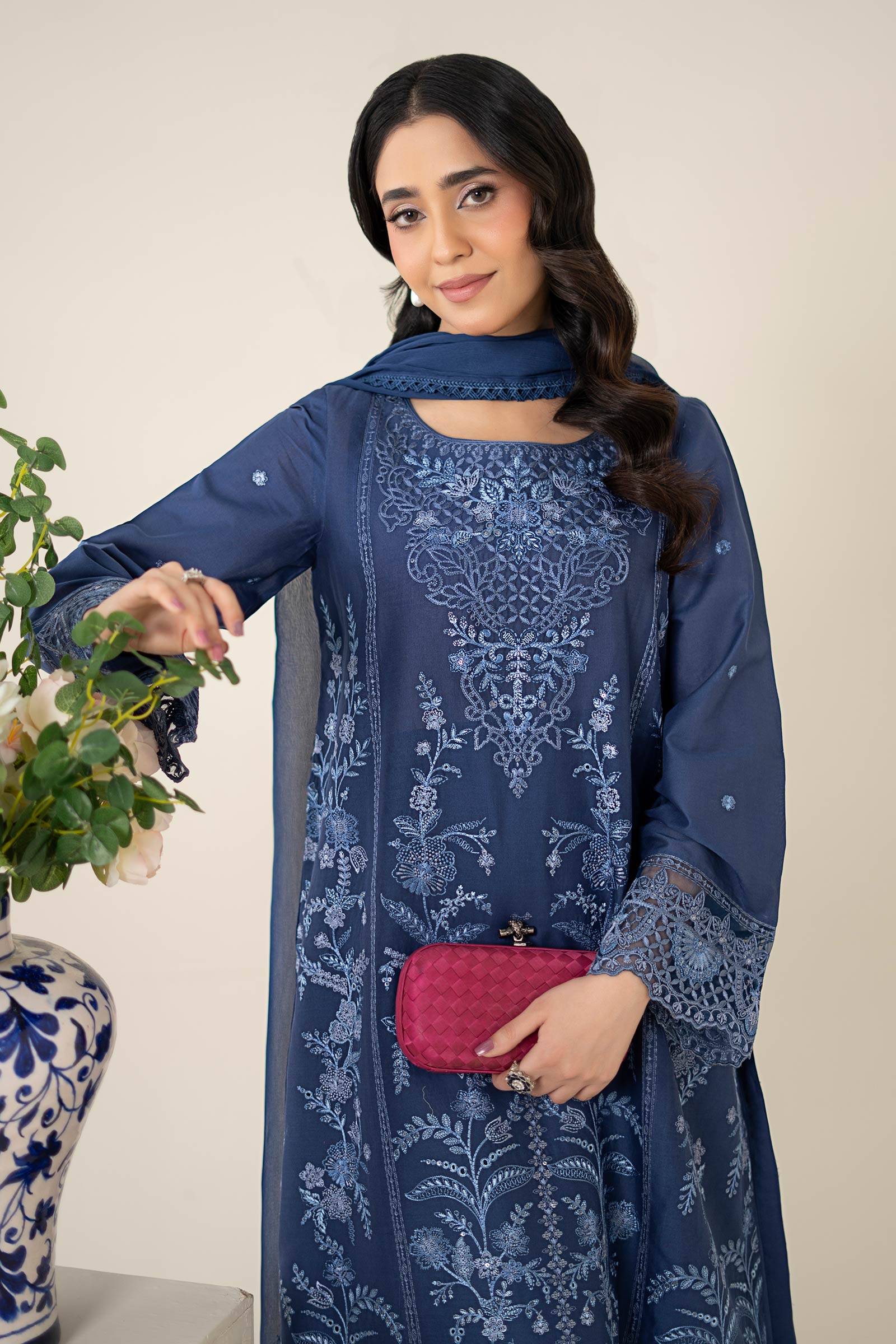 Maria B | Luxury Pret 25 | DW-EA25-21 by Maria Faisal - Registered Vendor of : Maria B - type : Ladies Clothes - 100% original wedding dresses