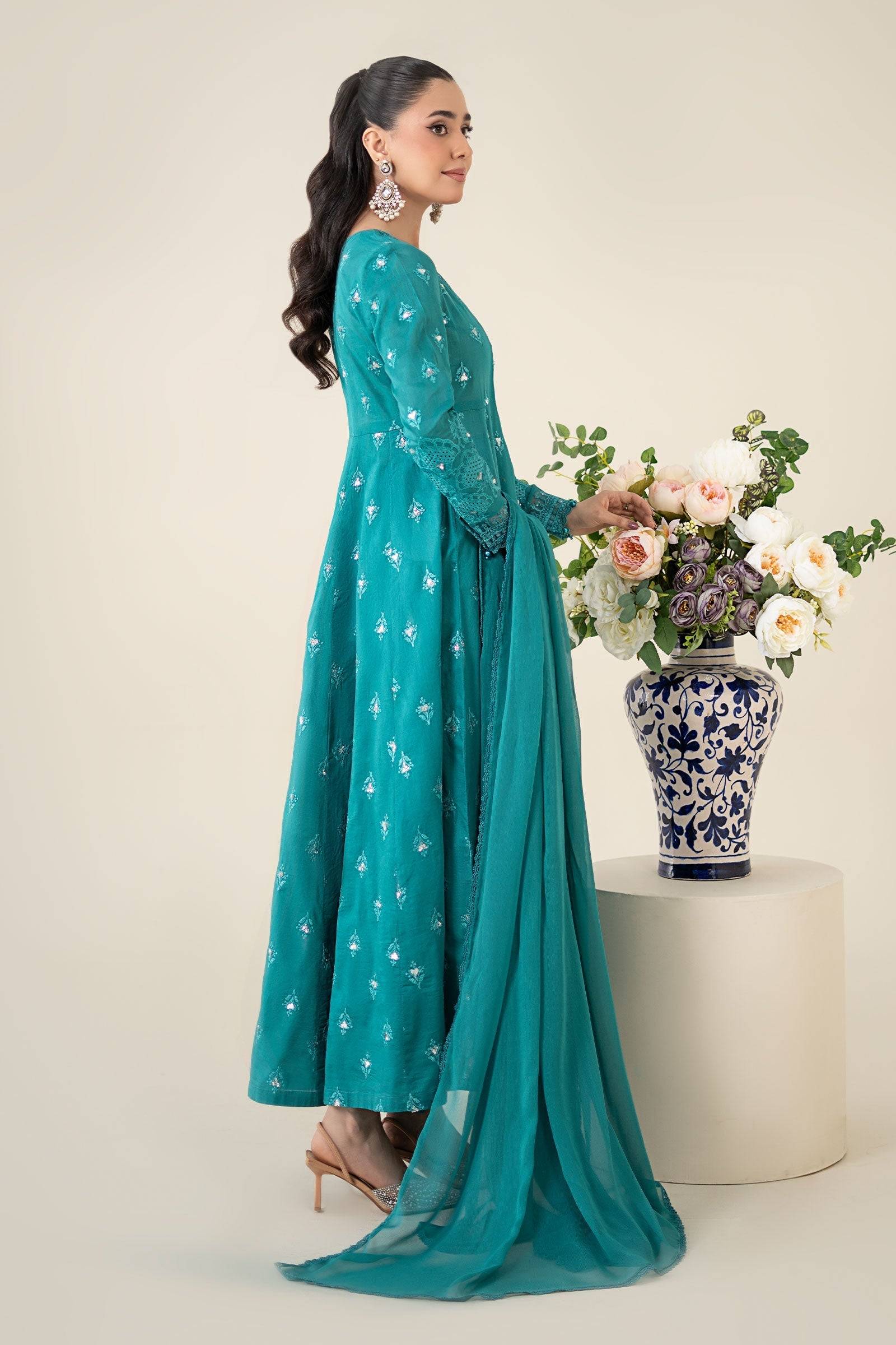 Maria B | Luxury Pret 25 | DW-EA25-61 by Maria Faisal - Registered Vendor of : Maria B - type : Ladies Clothes - 100% original wedding dresses