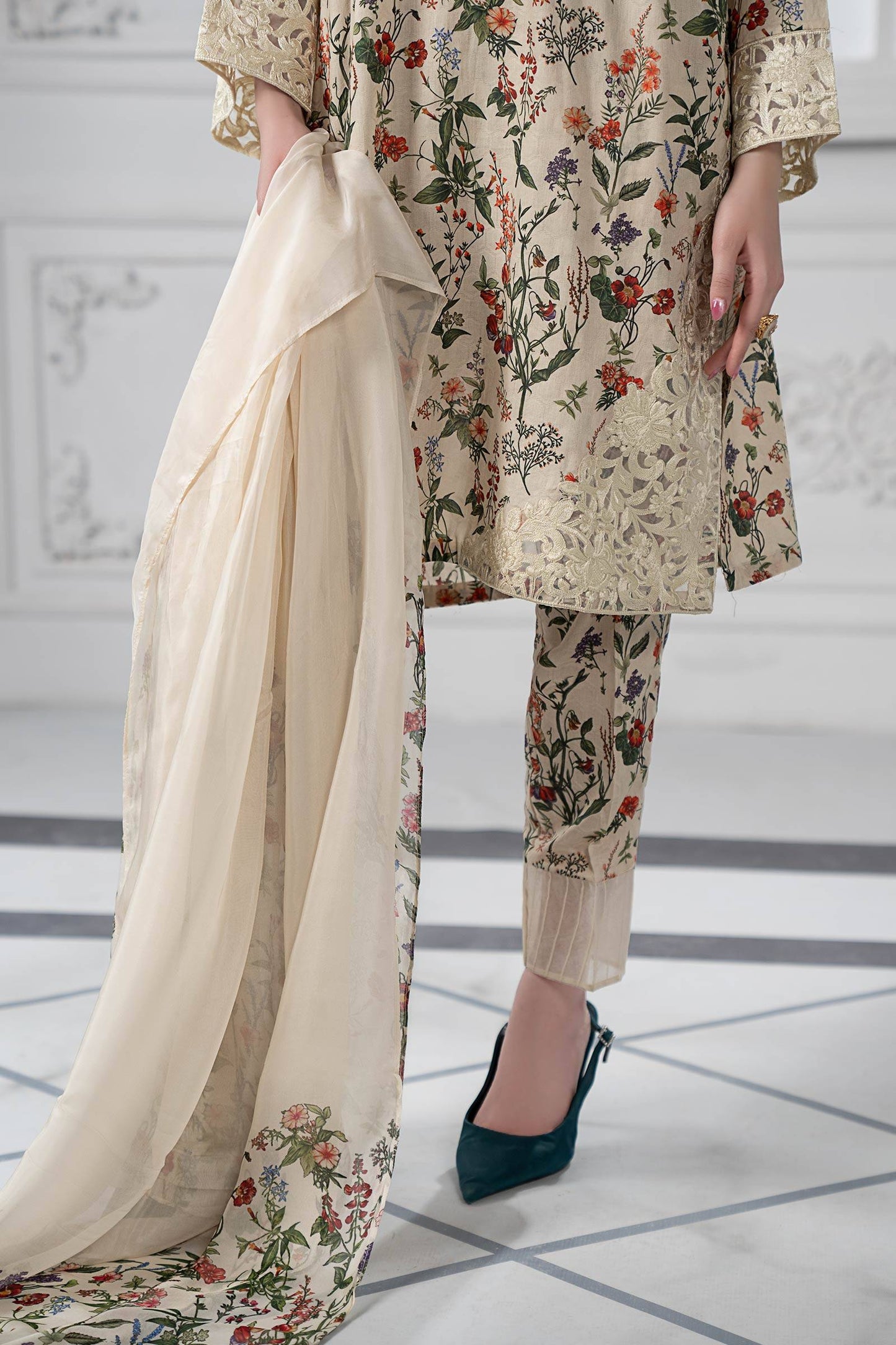 Maira B | Ready to Wear | DW-EF23-71R1 by Maria Faisal - Registered Vendor of : Maria B - type : Wedding Dress - 100% original wedding dresses