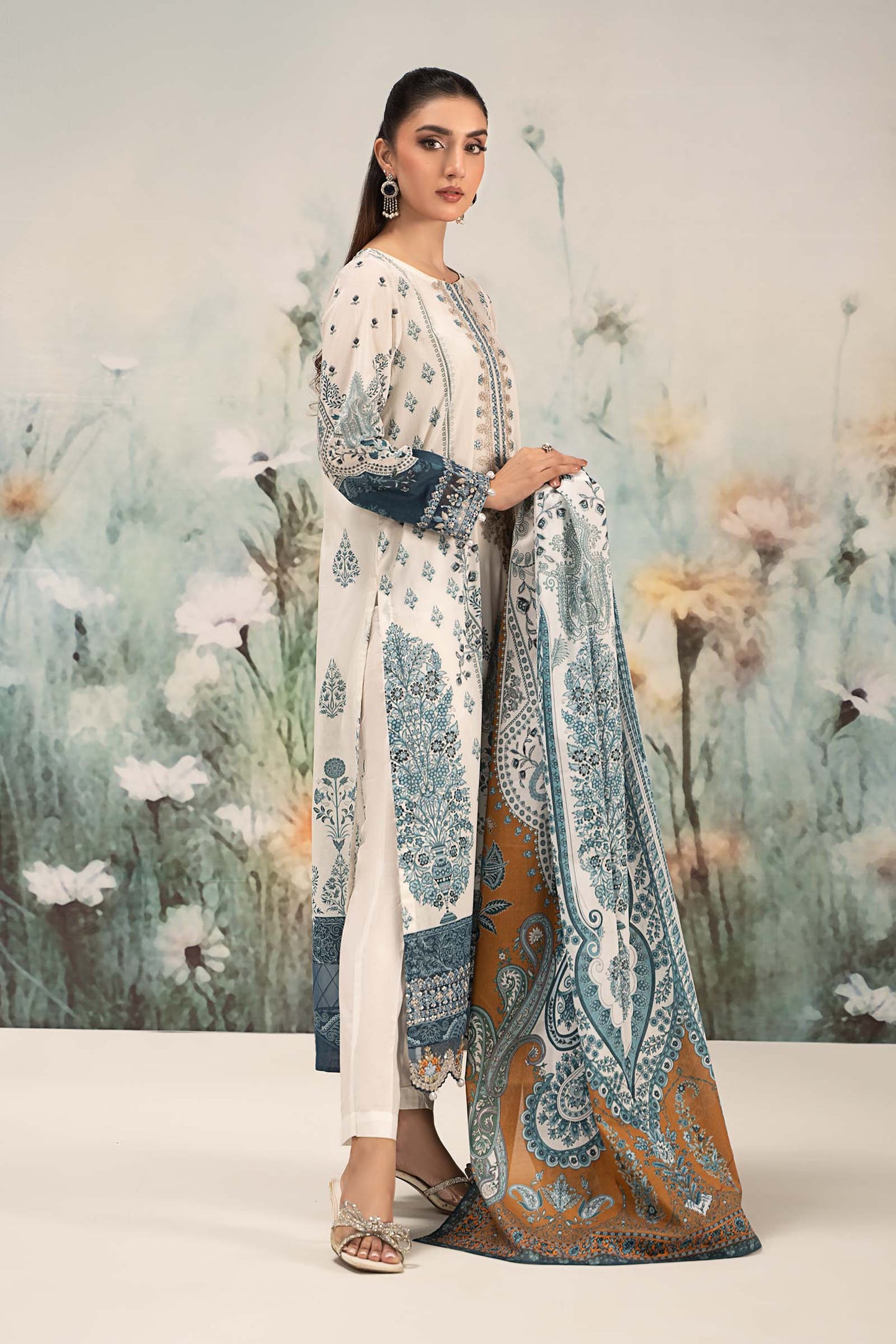 Maira B | Ready to Wear | DW-EF25-14 by Maria Faisal - Registered Vendor of : Maria B - type : Wedding Dress - 100% original wedding dresses