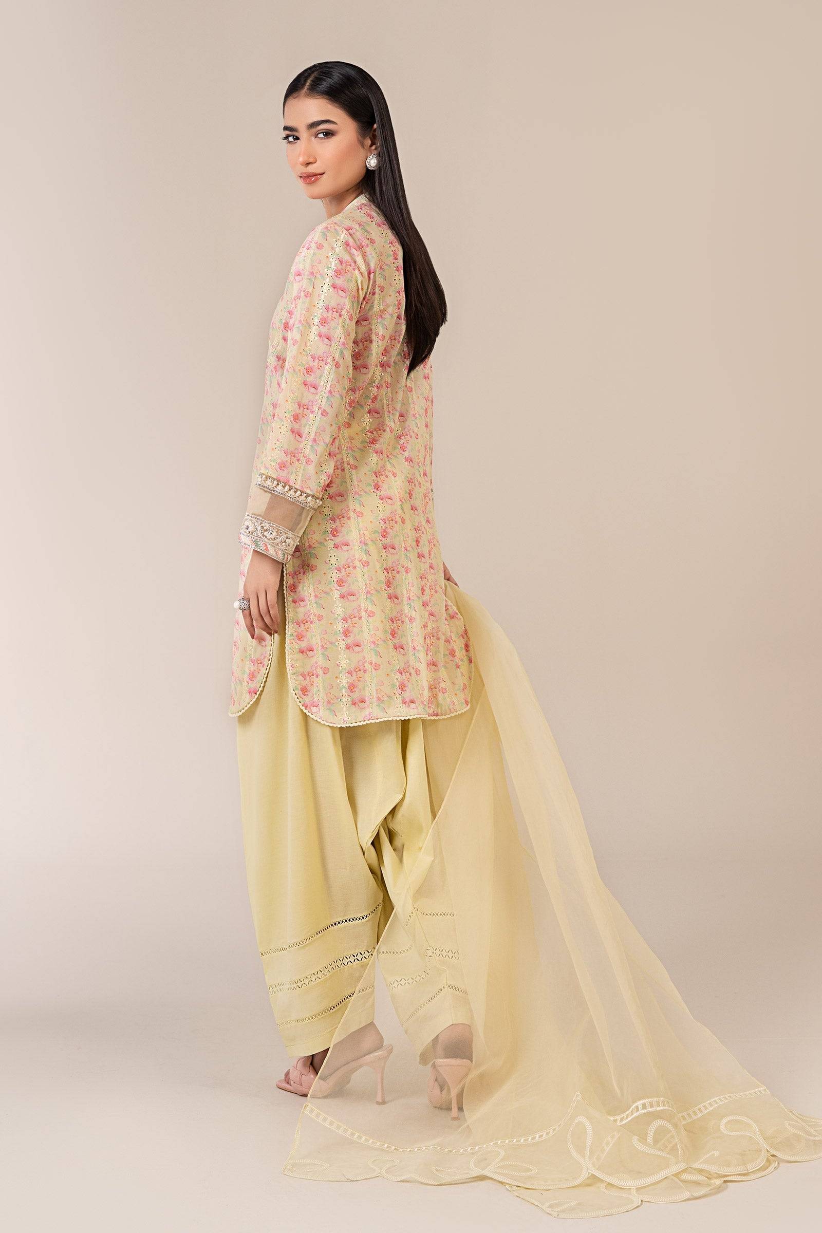 Maira B | Ready to Wear | DW-EF25-18 by Maria Faisal - Registered Vendor of : Maria B - type : Wedding Dress - 100% original wedding dresses