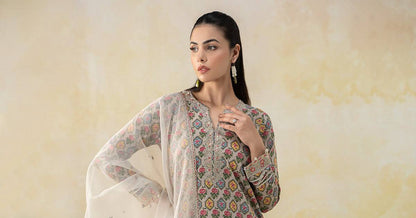 Maira B | Ready to Wear | DW-EF25-25 by Maria Faisal - Registered Vendor of : Maria B - type : Wedding Dress - 100% original wedding dresses