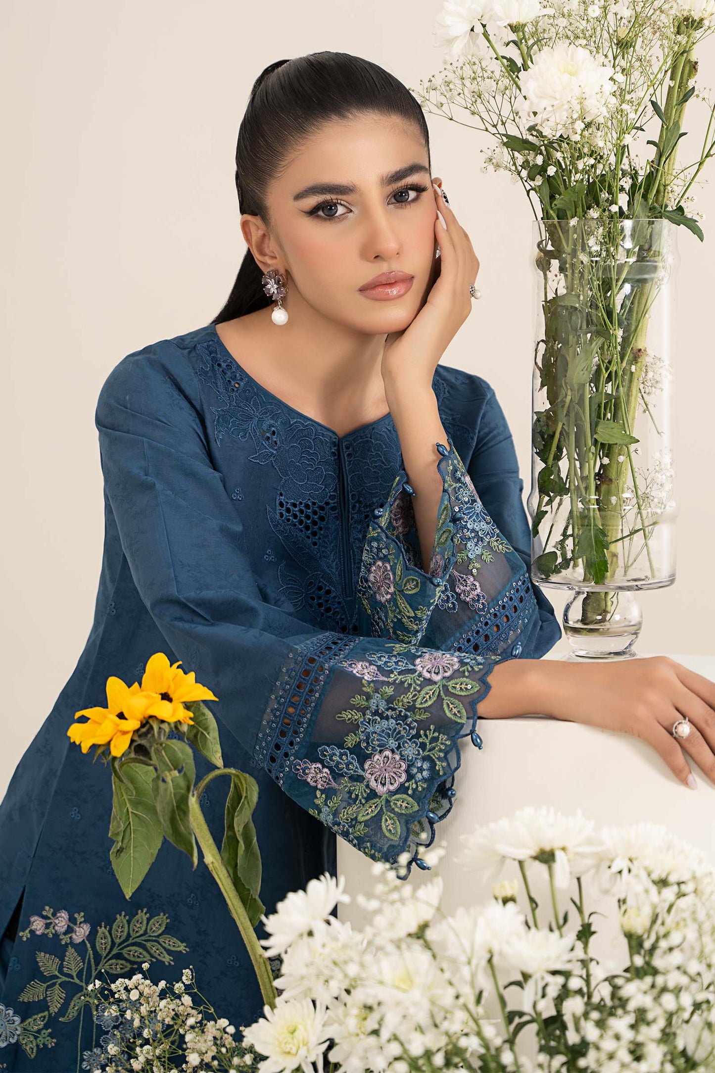 Maira B | Ready to Wear | DW-EF25-45 by Maria Faisal - Registered Vendor of : Maria B - type : Wedding Dress - 100% original wedding dresses