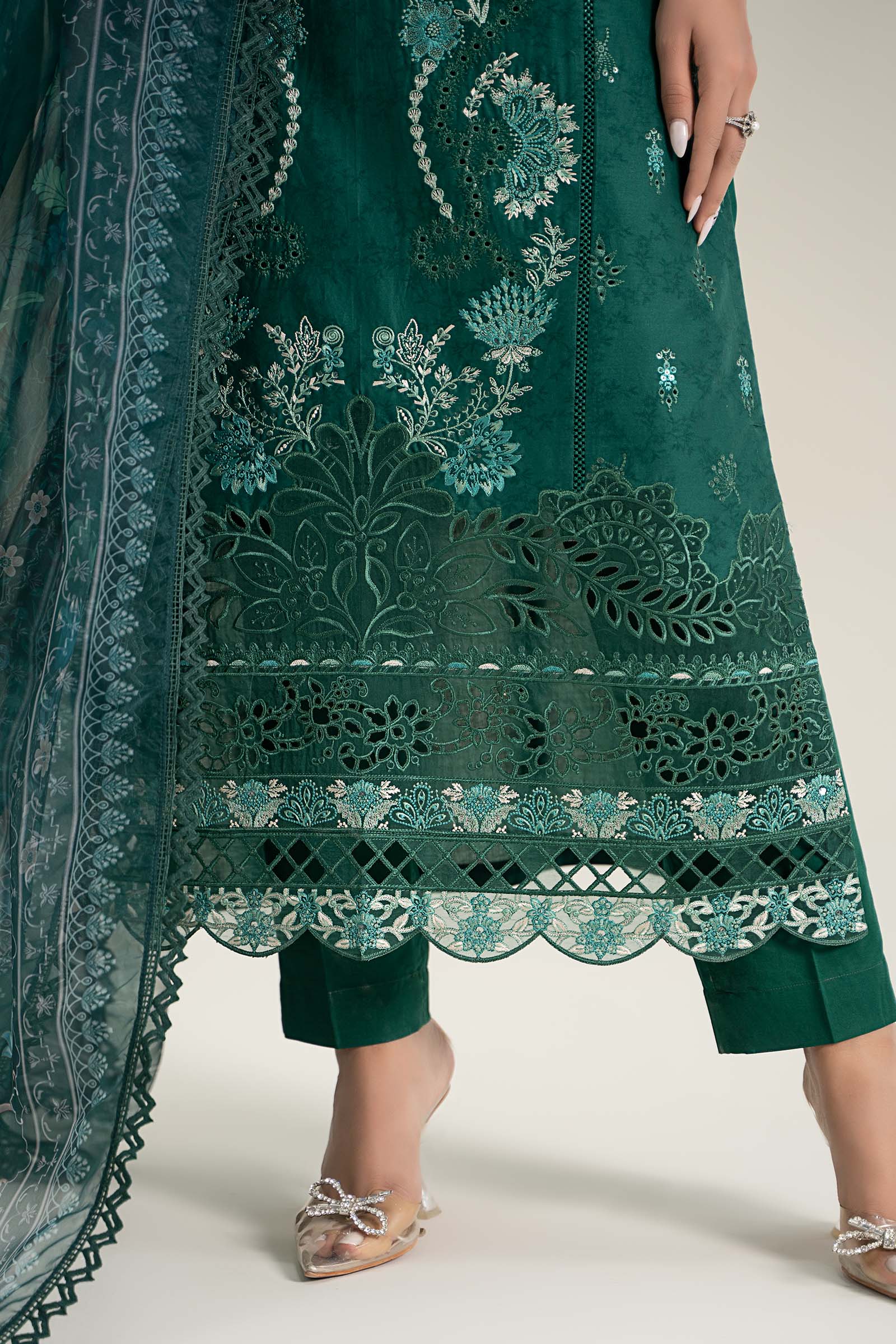 Maira B | Ready to Wear | DW-EF25-47 Green by Maria Faisal - Registered Vendor of : Maria B - type : Wedding Dress - 100% original wedding dresses