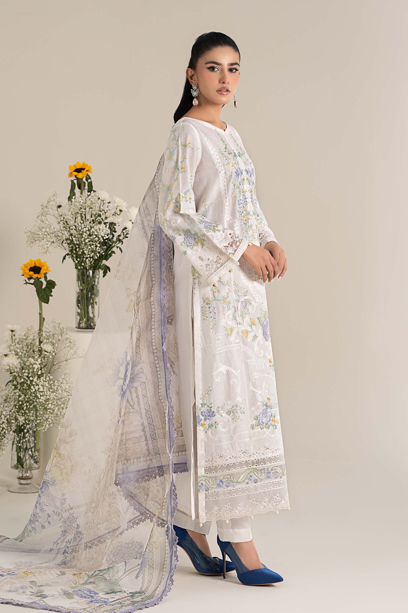 Maira B | Ready to Wear | DW-EF25-49 Off White by Maria Faisal - Registered Vendor of : Maria B - type : Wedding Dress - 100% original wedding dresses