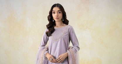 Maira B | Ready to Wear | DW-EF25-58 by Maria Faisal - Registered Vendor of : Maria B - type : Wedding Dress - 100% original wedding dresses