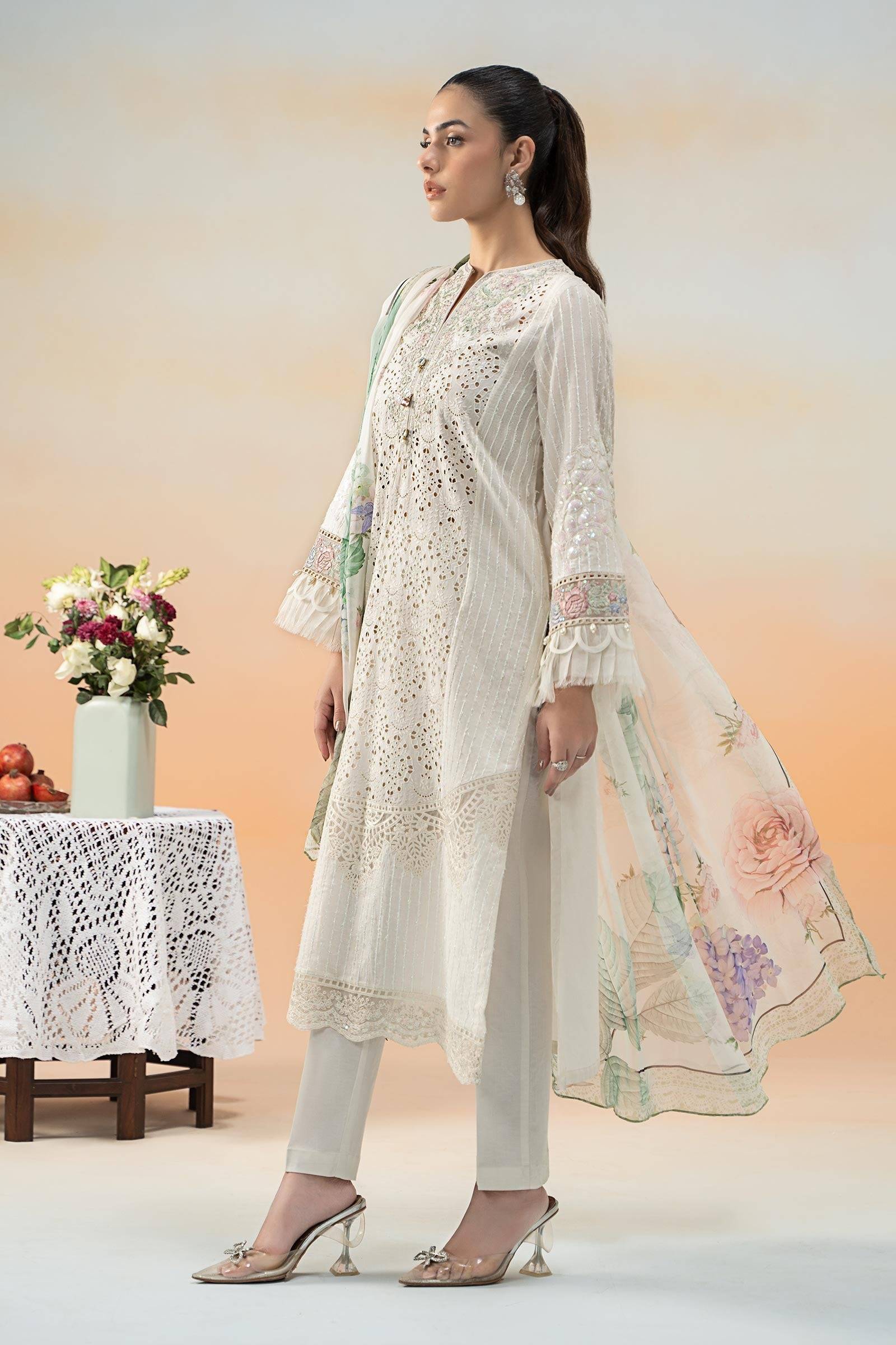 Maira B | Ready to Wear | DW-EF25-66 by Maria Faisal - Registered Vendor of : Maria B - type : Wedding Dress - 100% original wedding dresses