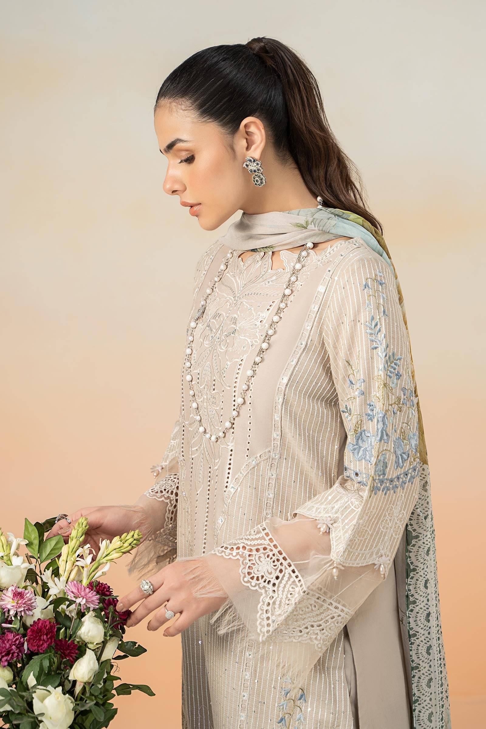 Maira B | Ready to Wear | DW-EF25-67 by Maria Faisal - Registered Vendor of : Maria B - type : Wedding Dress - 100% original wedding dresses