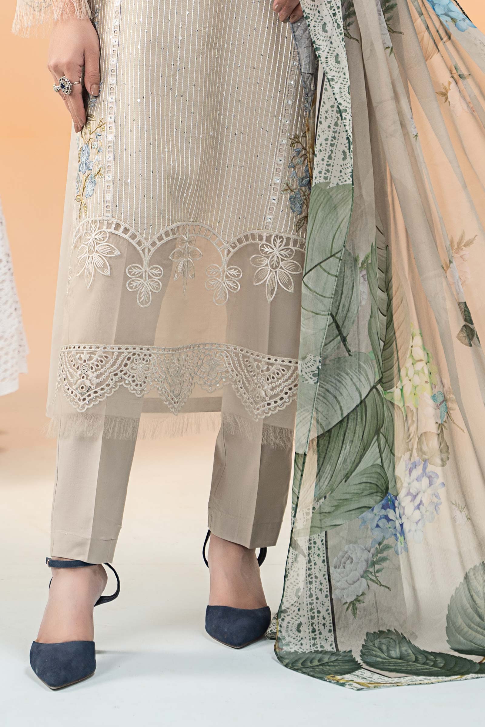Maira B | Ready to Wear | DW-EF25-67 by Maria Faisal - Registered Vendor of : Maria B - type : Wedding Dress - 100% original wedding dresses