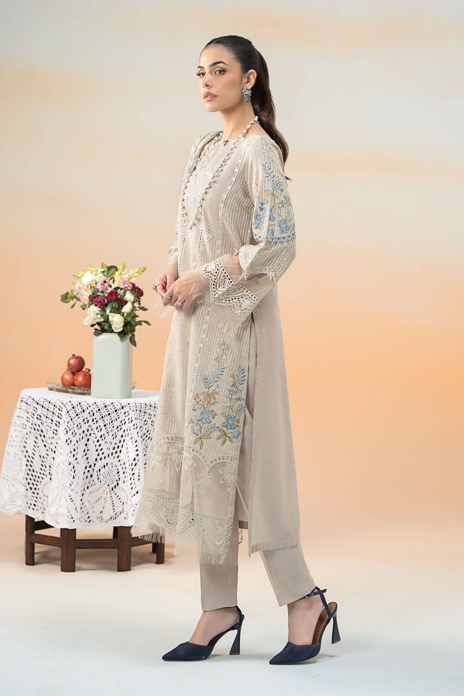 Maira B | Ready to Wear | DW-EF25-67 by Maria Faisal - Registered Vendor of : Maria B - type : Wedding Dress - 100% original wedding dresses