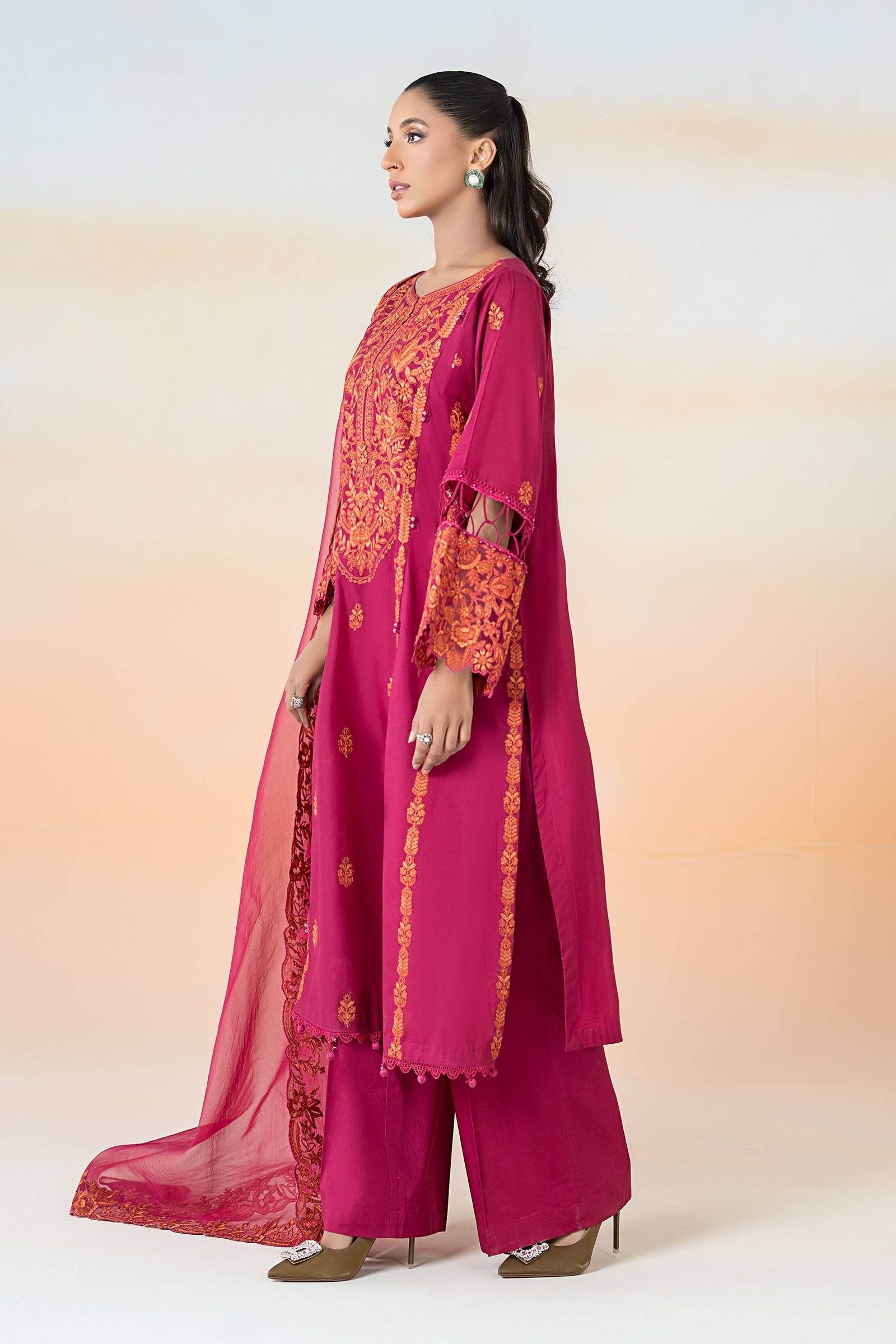 Maira B | Ready to Wear | DW-EF25-95 Pink by Maria Faisal - Registered Vendor of : Maria B - type : Wedding Dress - 100% original wedding dresses