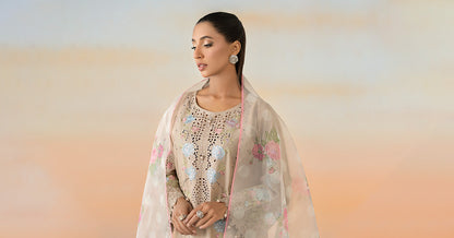 Maira B | Ready to Wear | DW-EF25-05 by Maria Faisal - Registered Vendor of : Maria B - type : Wedding Dress - 100% original wedding dresses