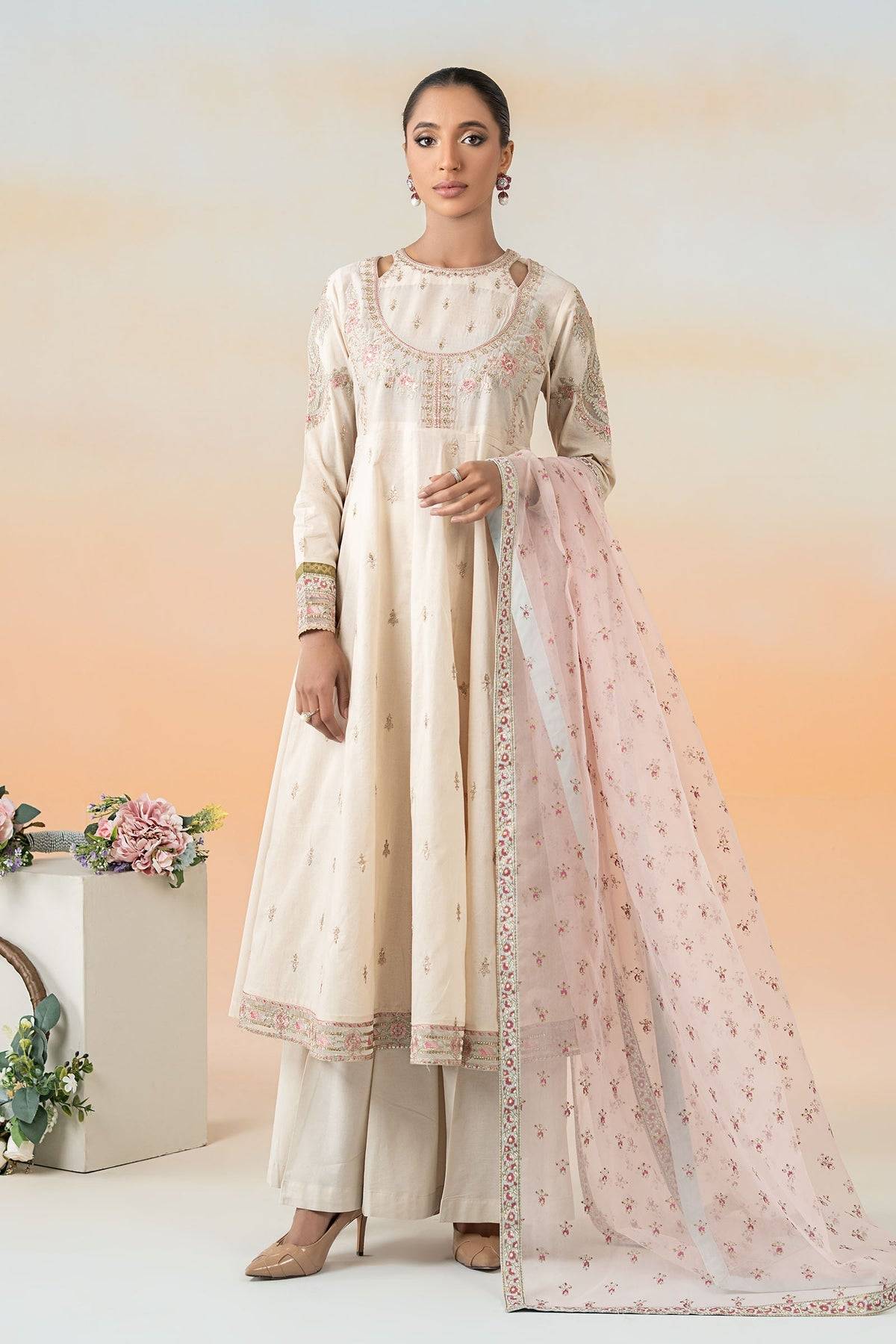 Maria B | Formal Wears | DW-EF25-60 by Maria Faisal - Registered Vendor of : Maria B - type : Ladies Clothes - 100% original wedding dresses