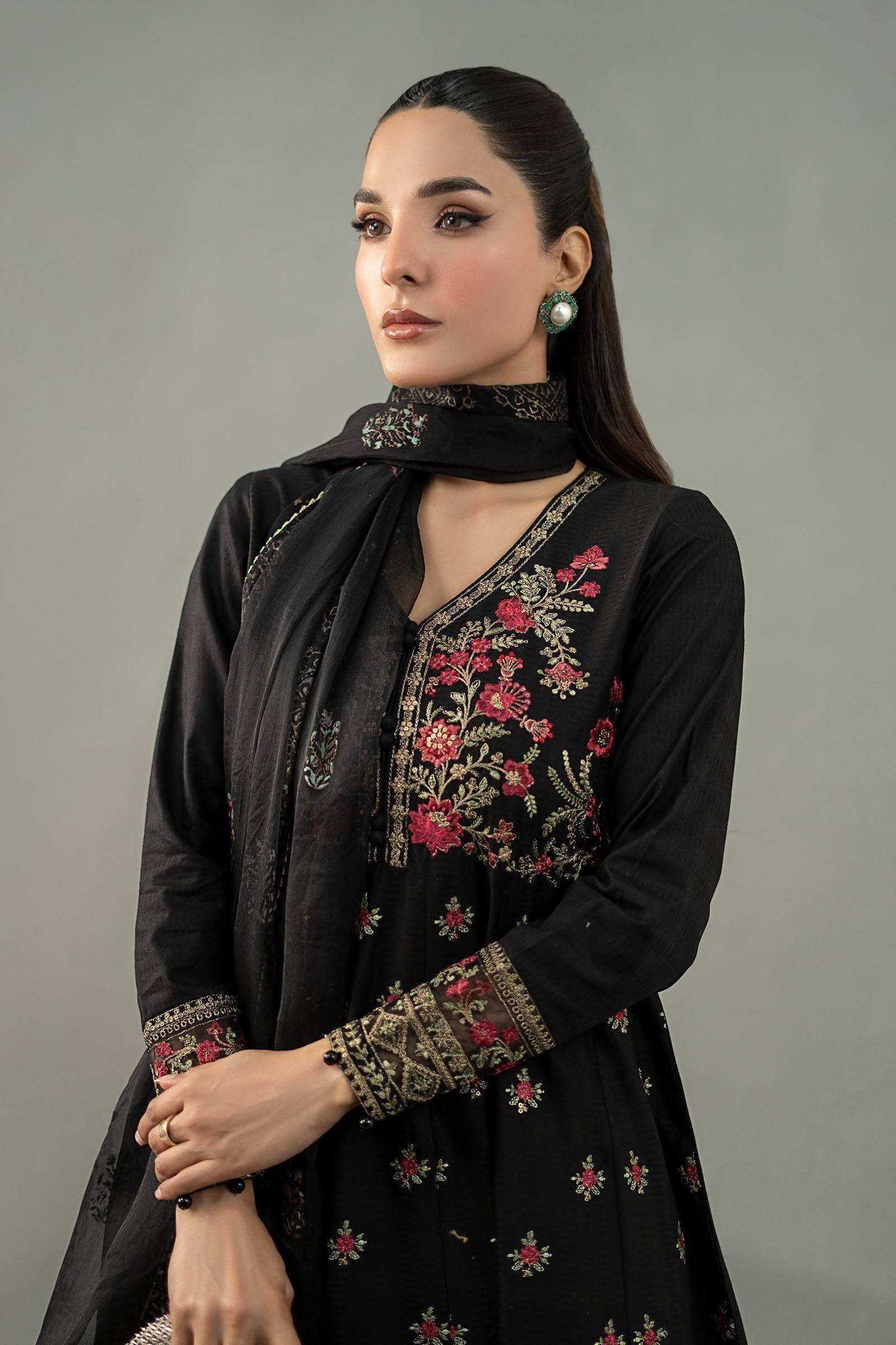Maira B | Ready to Wear | DW-EF25-76 Black by Maria Faisal - Registered Vendor of : Maria B - type : Wedding Dress - 100% original wedding dresses