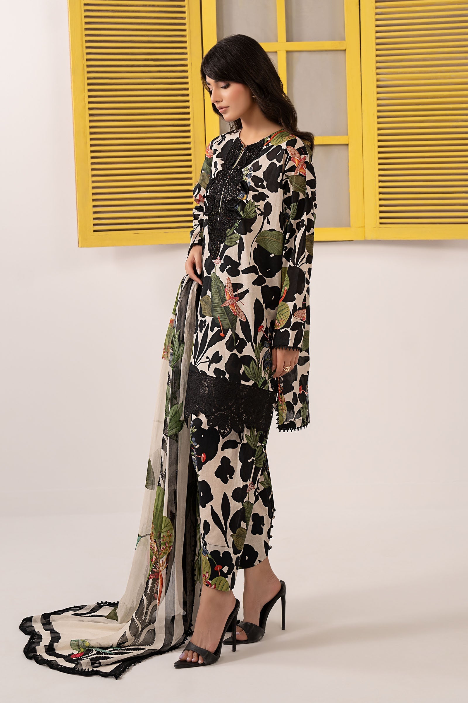 Maria B | Eid Collection 2026 | Dw-Ef26-44 Black - Luxury Dress - available at Maria Faisal in UK and USA.