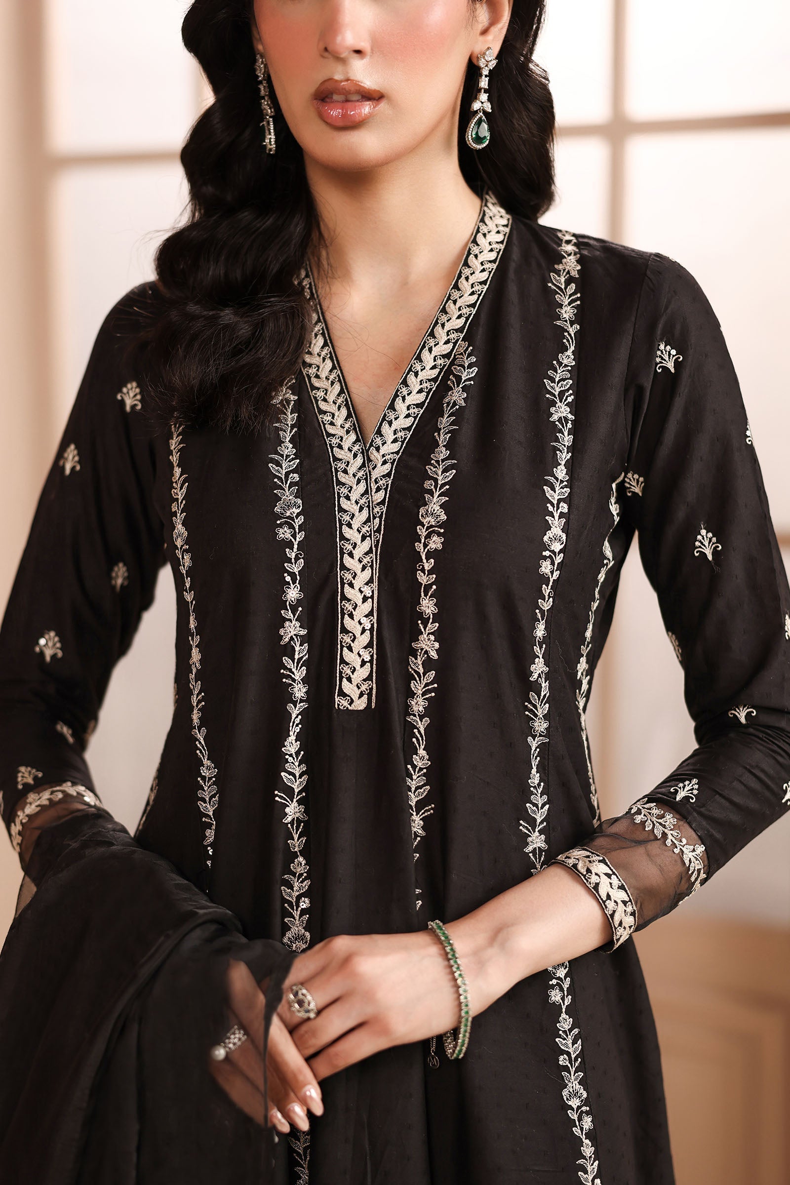 Maria B | Luxury Winter Pret 25 | DW-MN25-09-Black - Ladies Clothes - Maria Faisal
