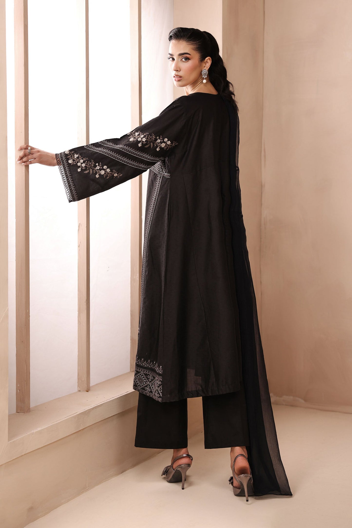 Maria B | Pre Fall Dresses | 3 Piece Embroidered Dobby Suit Black2 - Ladies Clothes - Maria Faisal