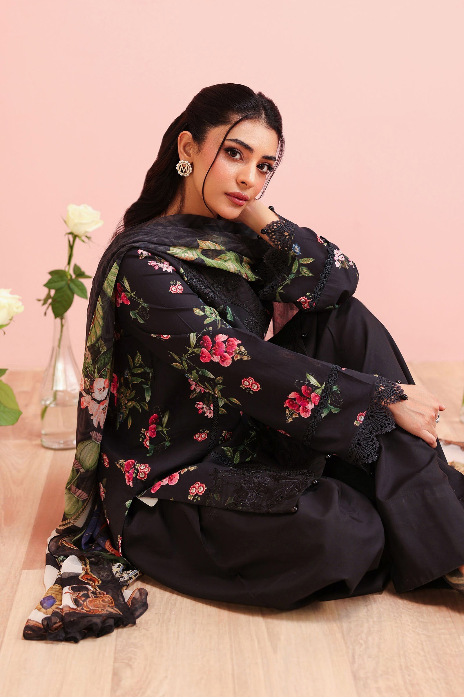Maria B | Luxury Winter Pret 25 | DW-PF25-06-Black - Ladies Clothes - Maria Faisal