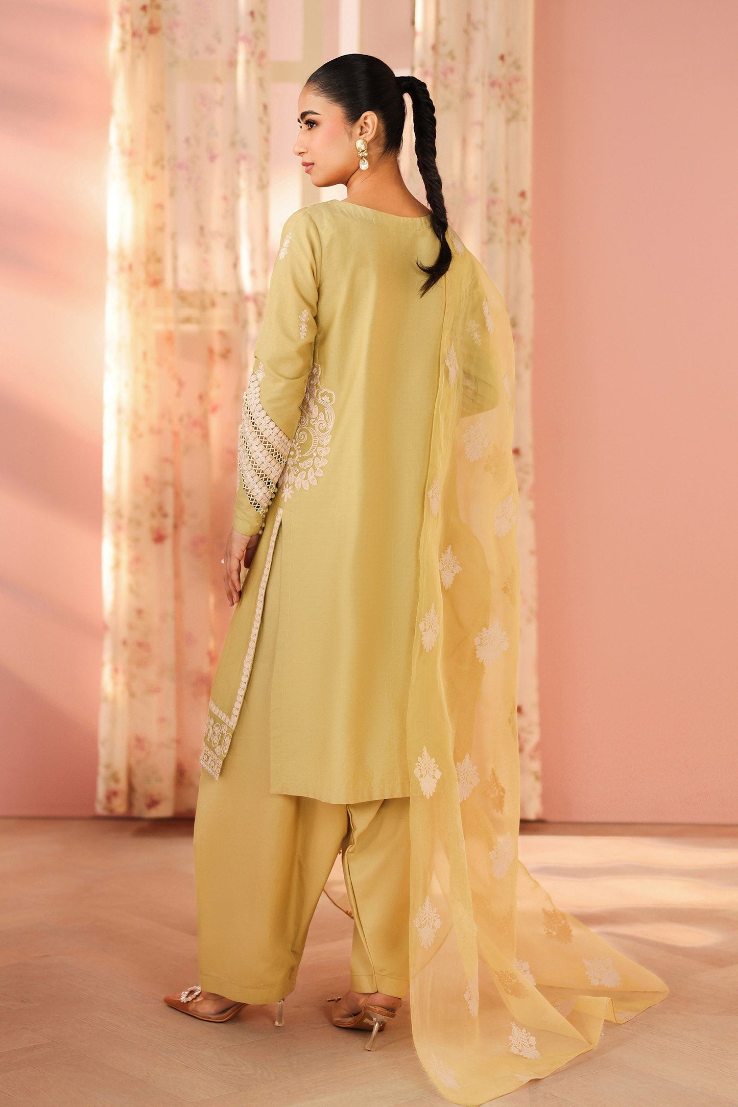 Maria B | Luxury Winter Pret 25 | DW-PF25-34-Light Green - Ladies Clothes - Maria Faisal