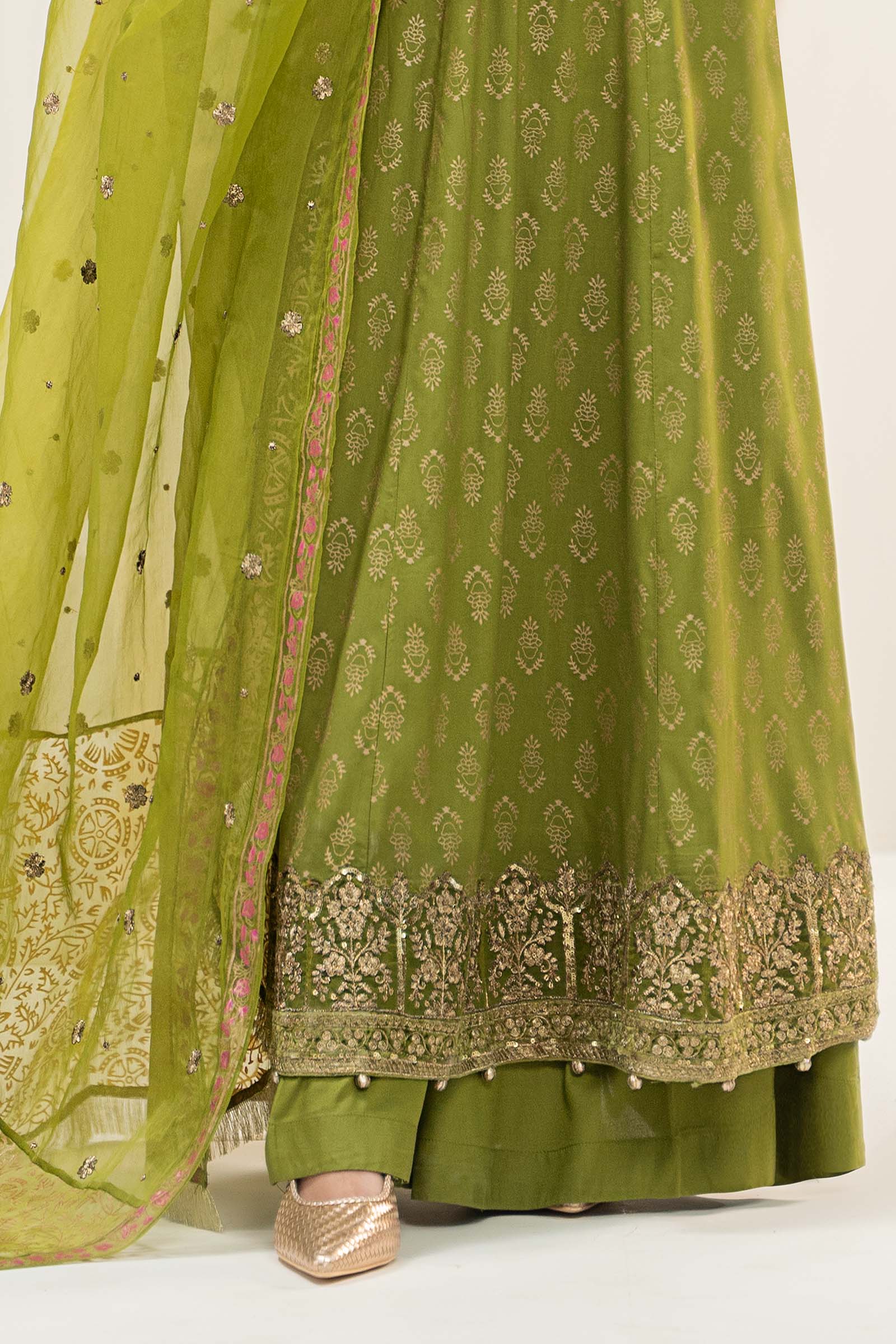 Maira B | Ready to Wear | DW-W24-101 by Maria Faisal - Registered Vendor of : Maria B - type : Wedding Dress - 100% original wedding dresses