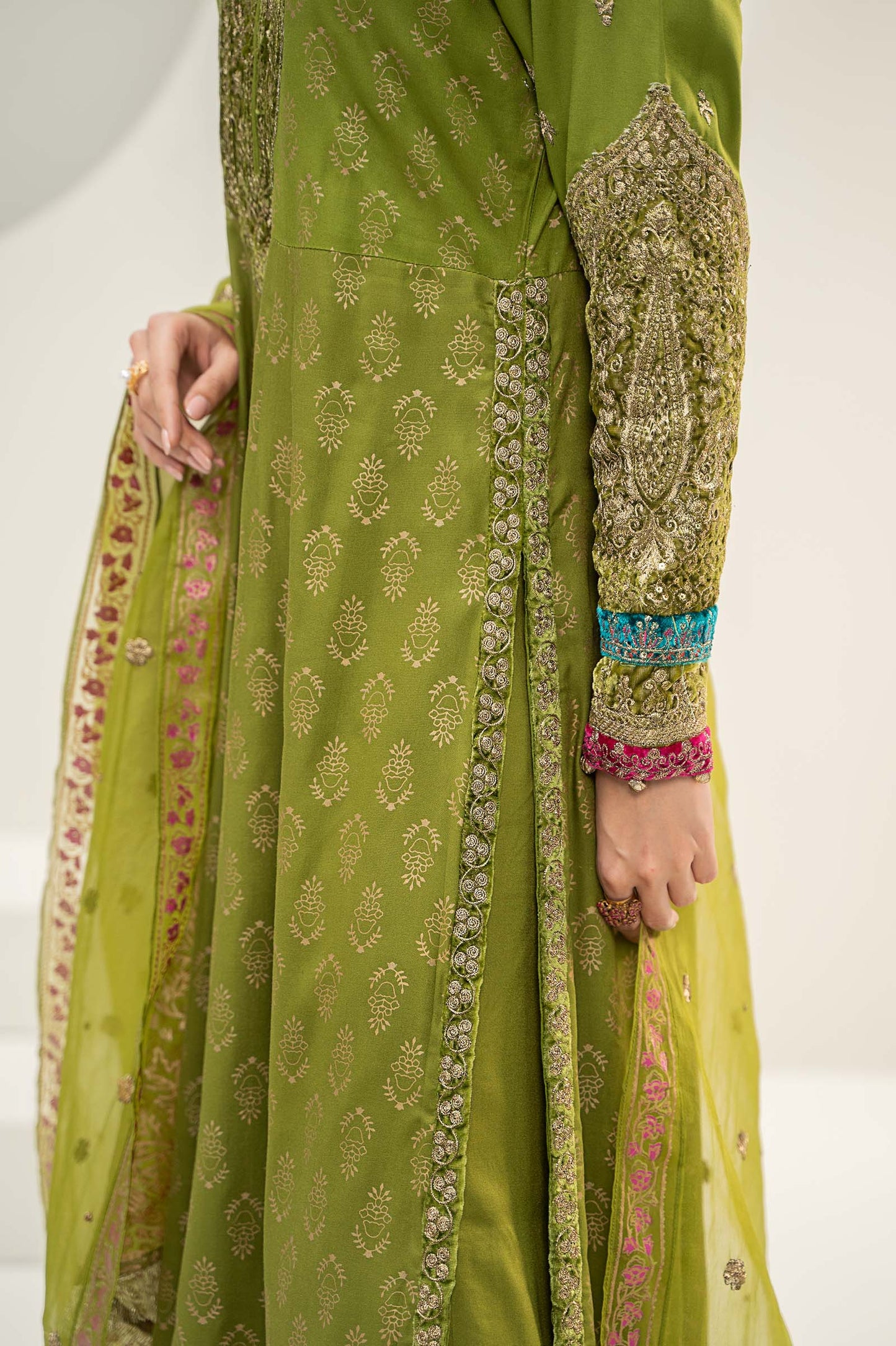 Maira B | Ready to Wear | DW-W24-101 by Maria Faisal - Registered Vendor of : Maria B - type : Wedding Dress - 100% original wedding dresses