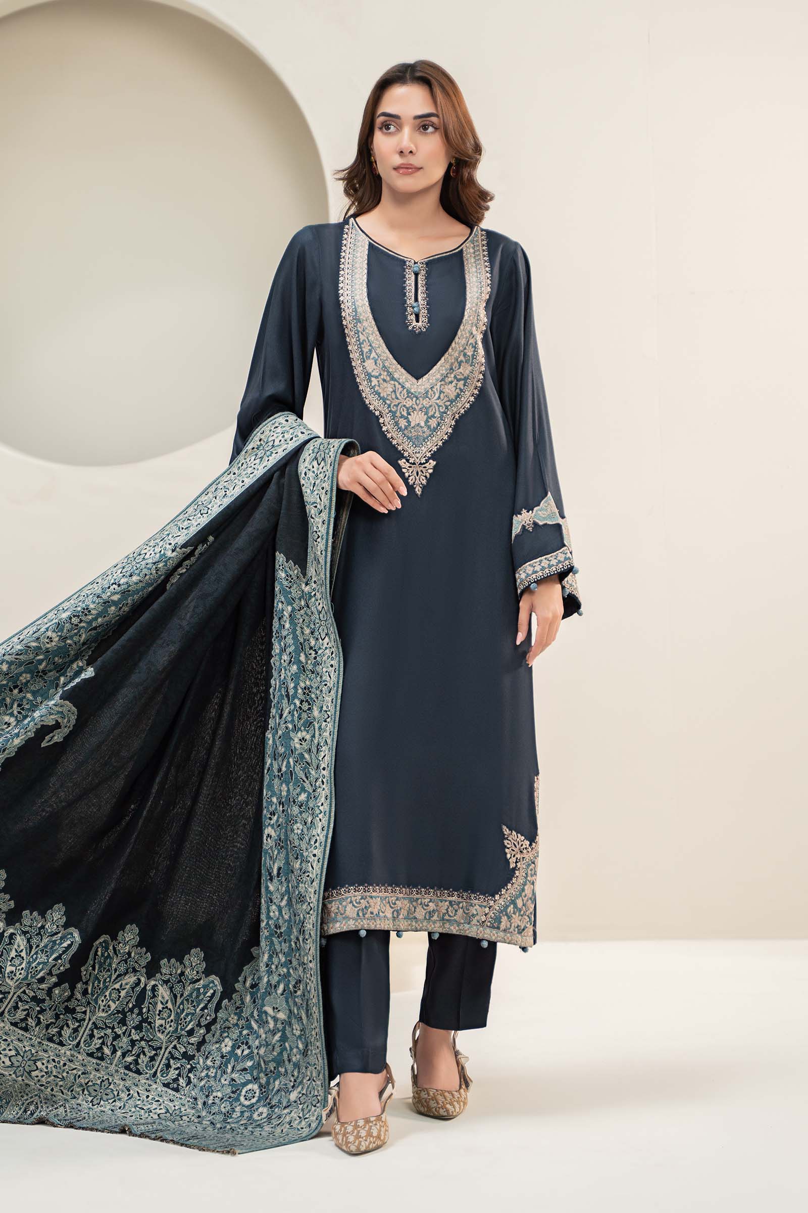 Maira B | Ready to Wear | DW-W24-102 by Maria Faisal - Registered Vendor of : Maria B - type : Wedding Dress - 100% original wedding dresses