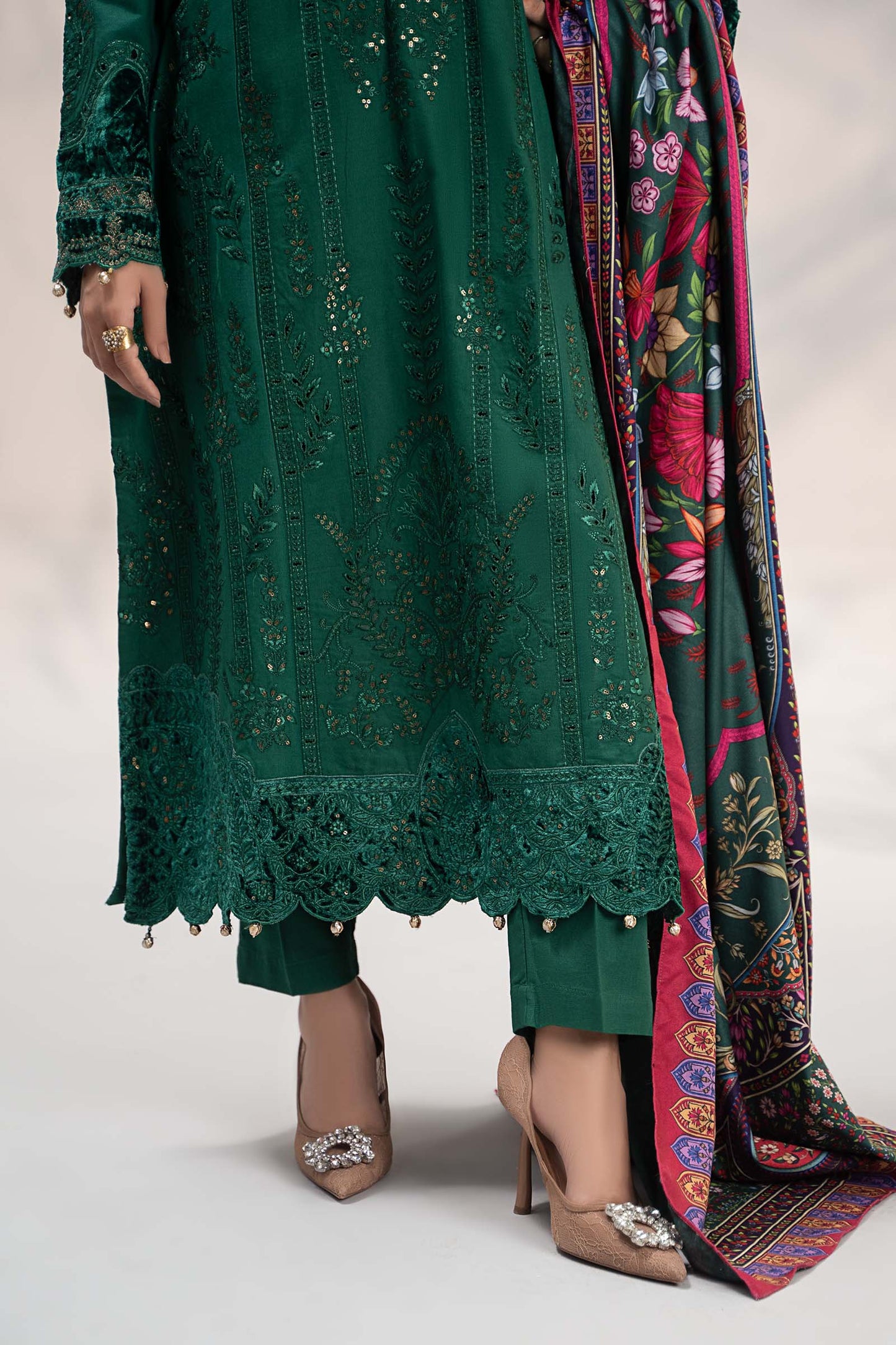 Maira B | Ready to Wear | DW-W24-104 by Maria Faisal - Registered Vendor of : Maria B - type : Wedding Dress - 100% original wedding dresses