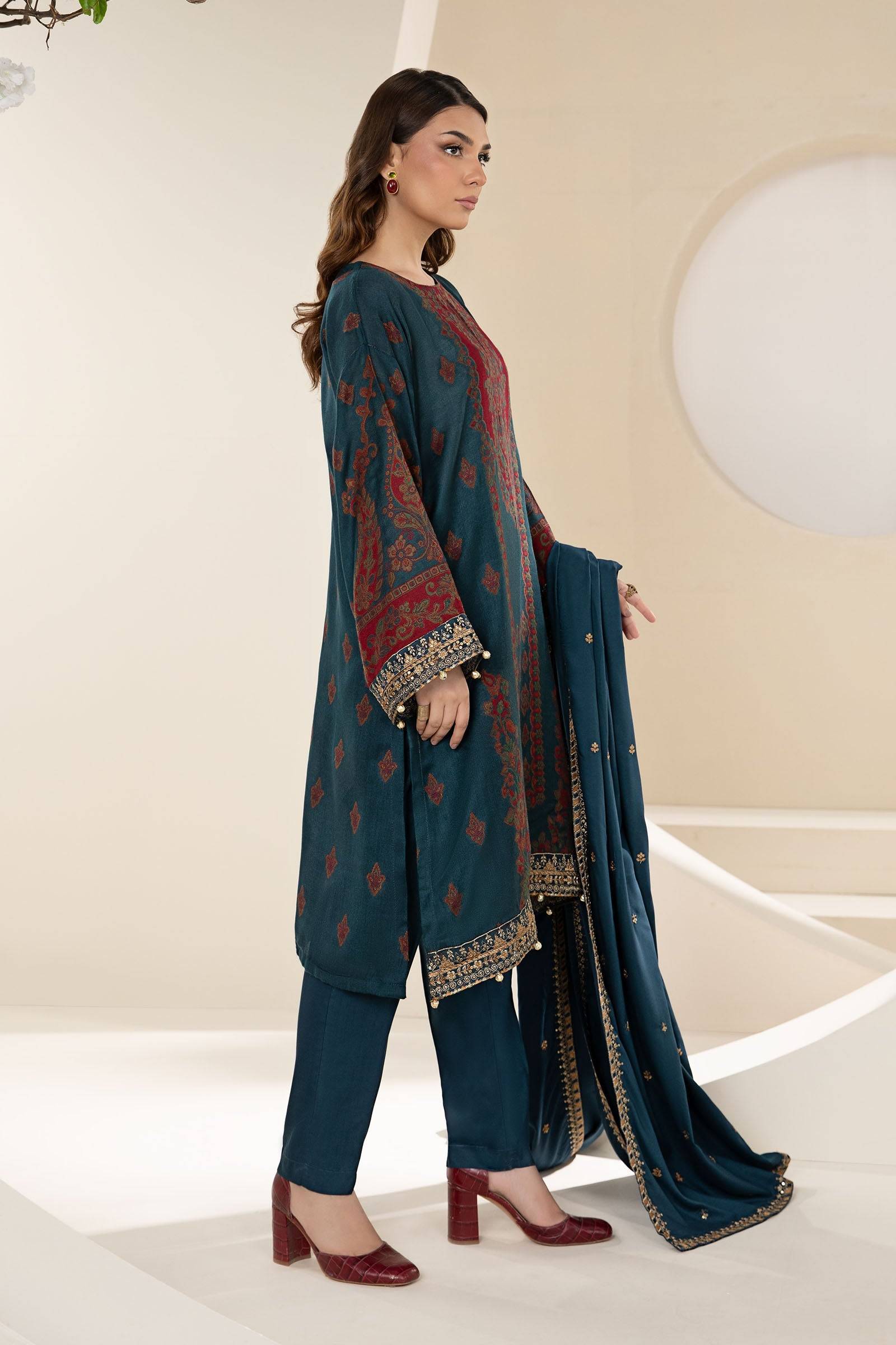 Maira B | Ready to Wear | DW-W24-107 by Maria Faisal - Registered Vendor of : Maria B - type : Wedding Dress - 100% original wedding dresses