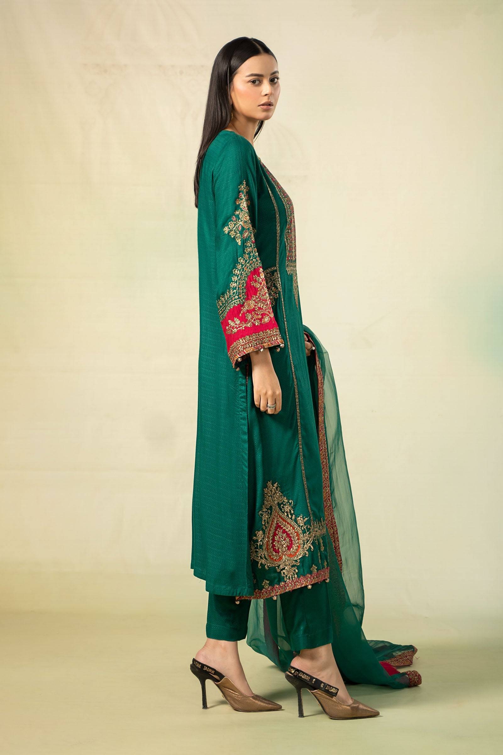Maira B | Ready to Wear | DW-W24-111 by Maria Faisal - Registered Vendor of : Maria B - type : Wedding Dress - 100% original wedding dresses