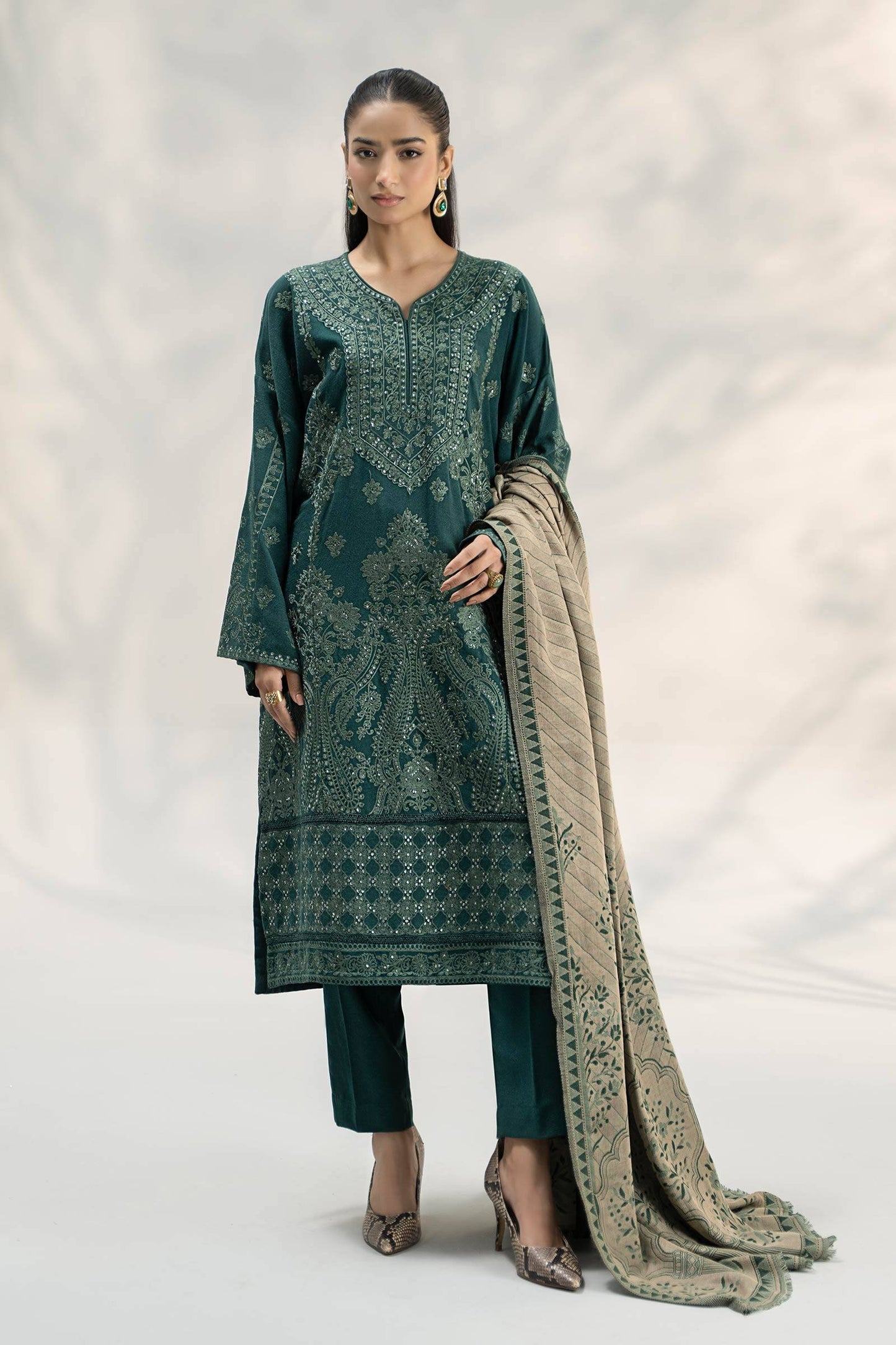 Maira B | Ready to Wear | DW-W24-14 by Maria Faisal - Registered Vendor of : Maria B - type : Wedding Dress - 100% original wedding dresses