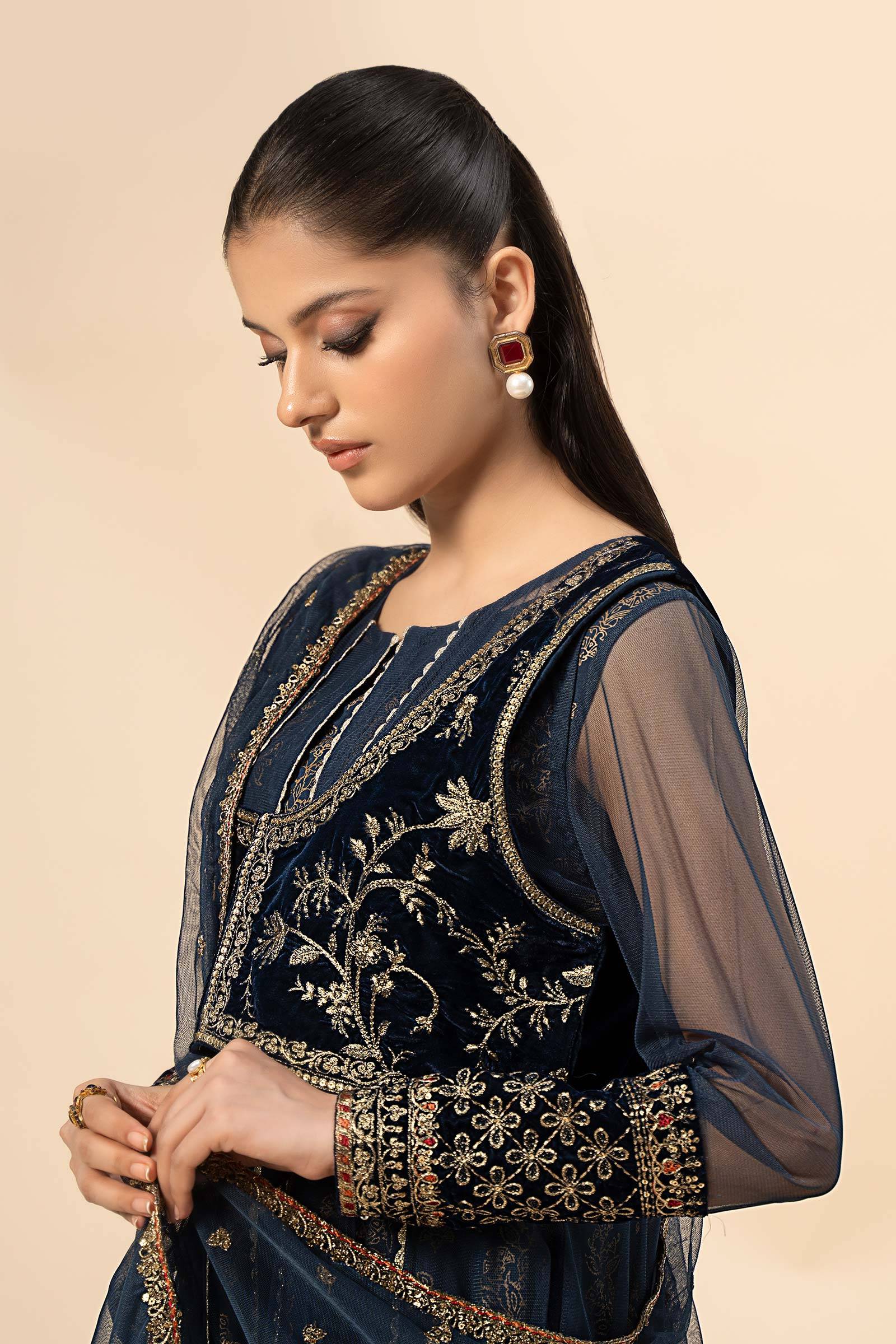 Maira B | Ready to Wear | DW-W24-151 by Maria Faisal - Registered Vendor of : Maria B - type : Wedding Dress - 100% original wedding dresses