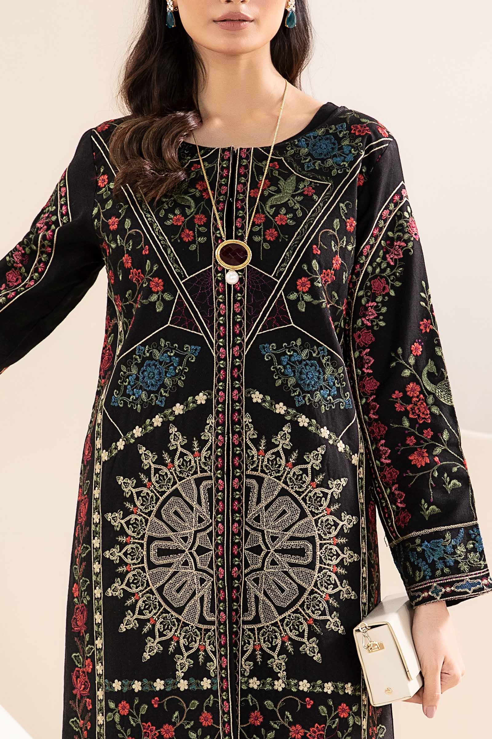 Maira B | Ready to Wear | DW-W24-157 by Maria Faisal - Registered Vendor of : Maria B - type : Wedding Dress - 100% original wedding dresses