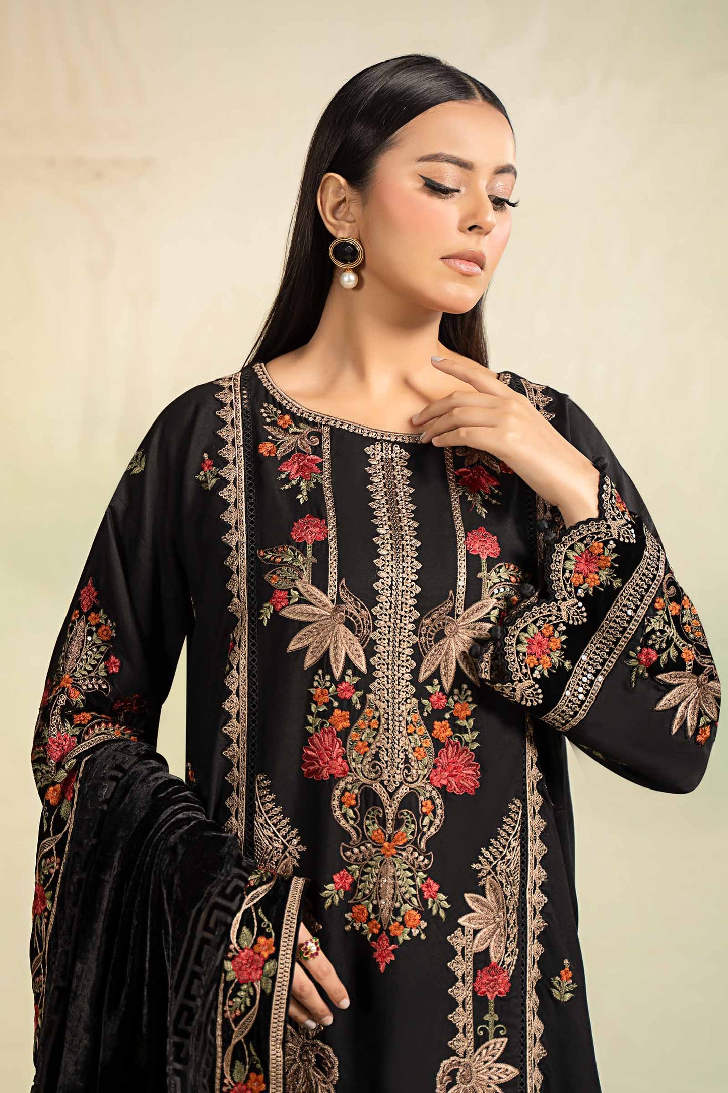 Maira B | Ready to Wear | DW-W24-16 by Maria Faisal - Registered Vendor of : Maria B - type : Wedding Dress - 100% original wedding dresses