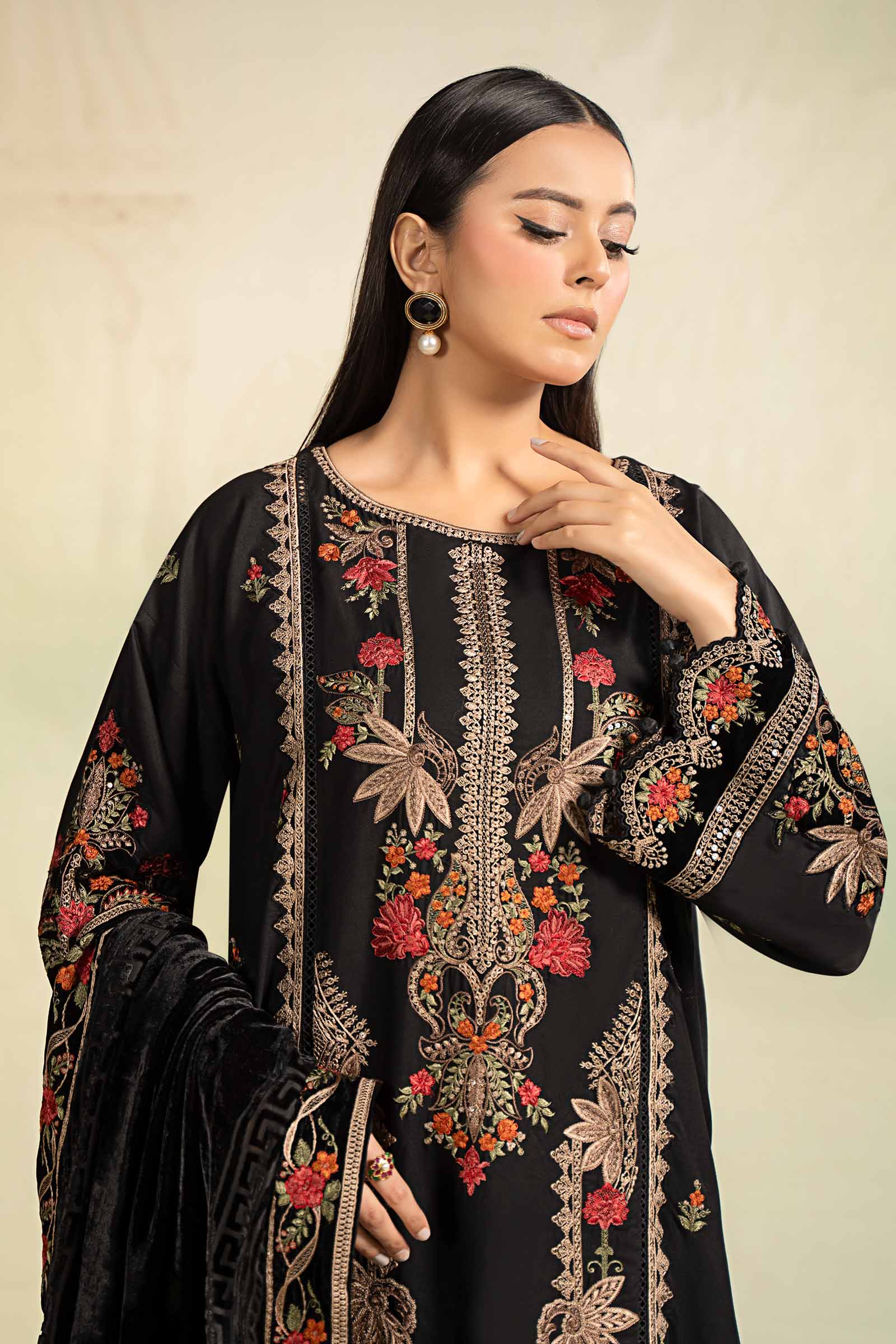 Maira B | Ready to Wear | DW-W24-16 by Maria Faisal - Registered Vendor of : Maria B - type : Wedding Dress - 100% original wedding dresses