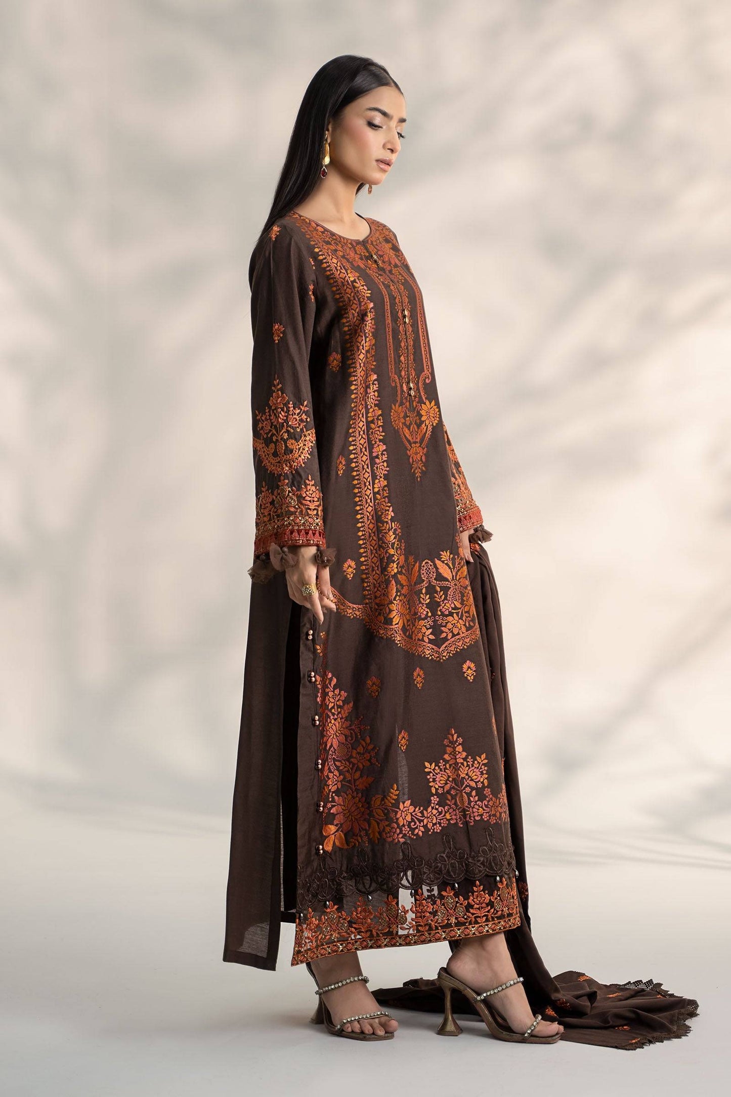 Maira B | Ready to Wear | DW-W24-21 by Maria Faisal - Registered Vendor of : Maria B - type : Wedding Dress - 100% original wedding dresses