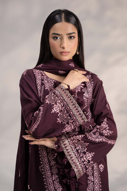 Maira B | Ready to Wear | DW-W24-21 by Maria Faisal - Registered Vendor of : Maria B - type : Wedding Dress - 100% original wedding dresses