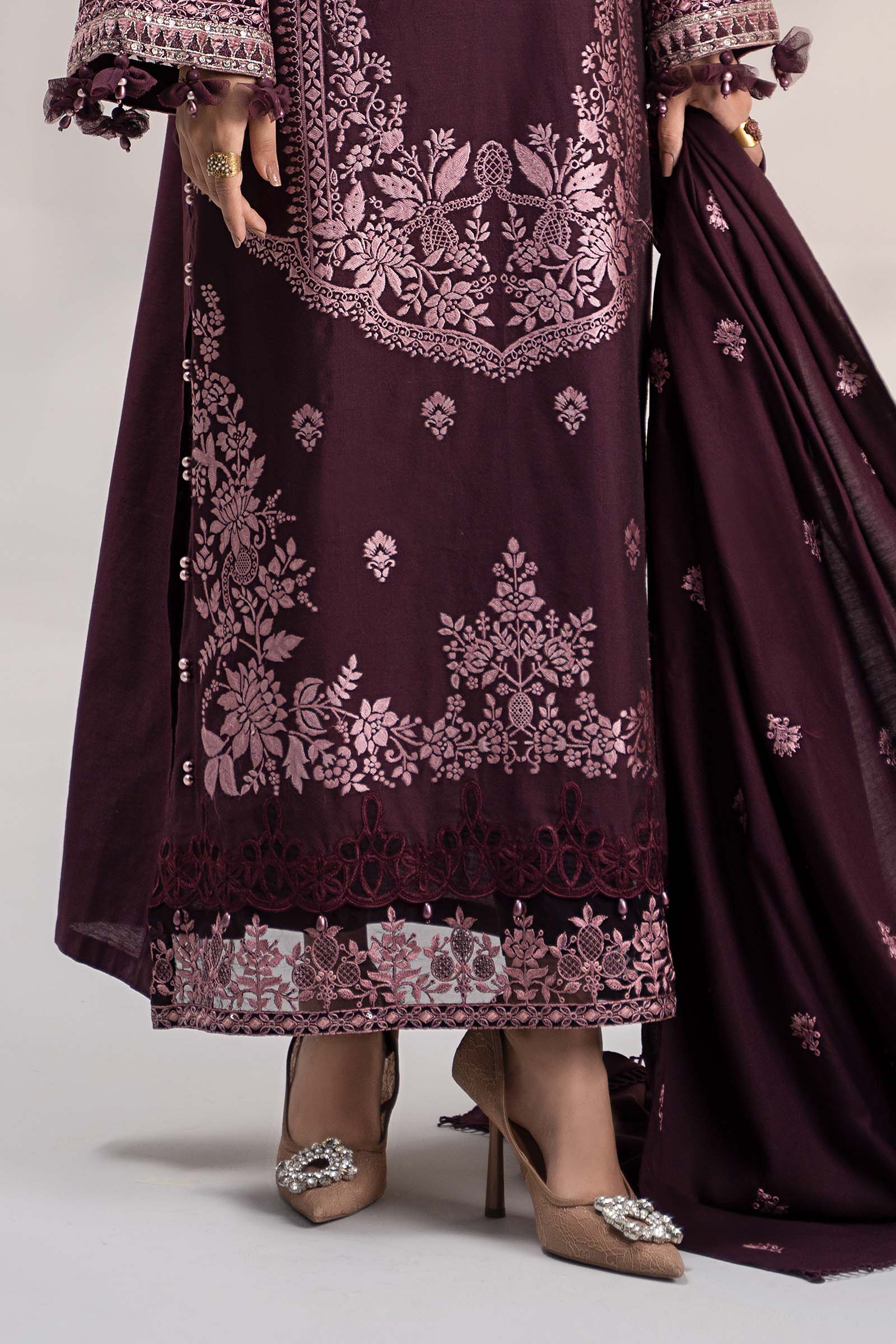 Maira B | Ready to Wear | DW-W24-21 by Maria Faisal - Registered Vendor of : Maria B - type : Wedding Dress - 100% original wedding dresses