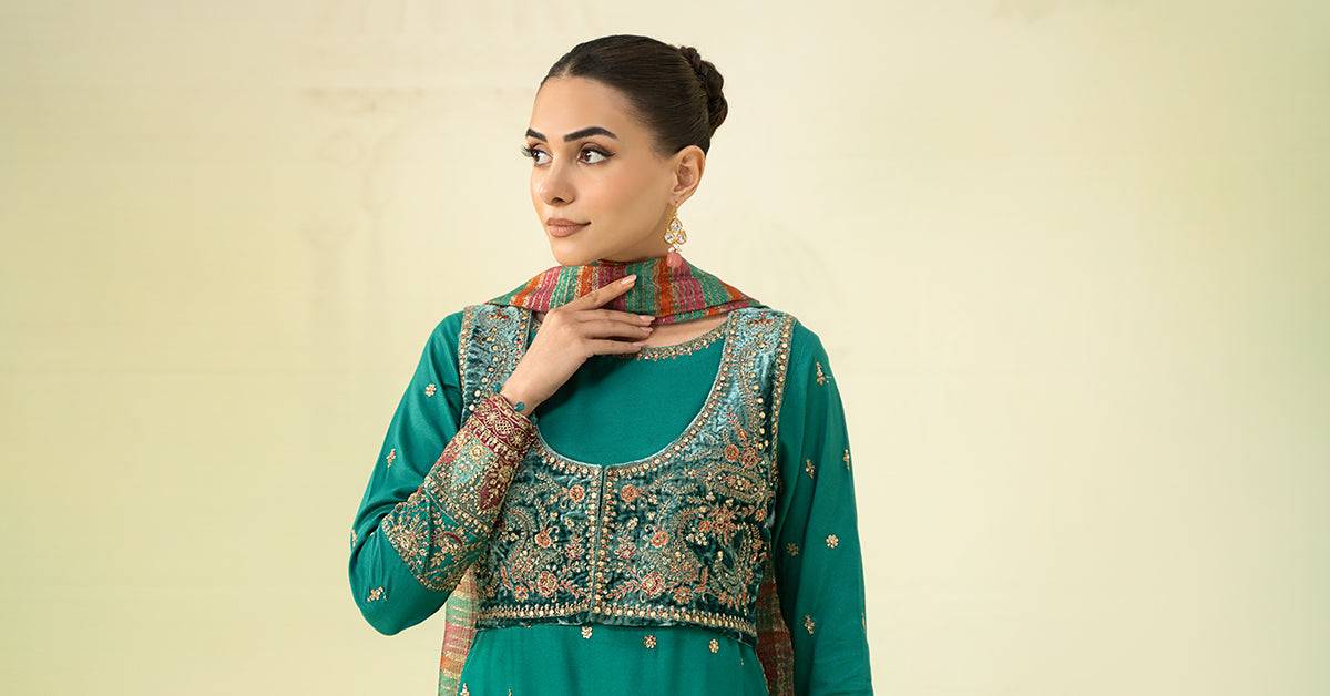Maira B | Ready to Wear | DW-W24-67 by Maria Faisal - Registered Vendor of : Maria B - type : Wedding Dress - 100% original wedding dresses