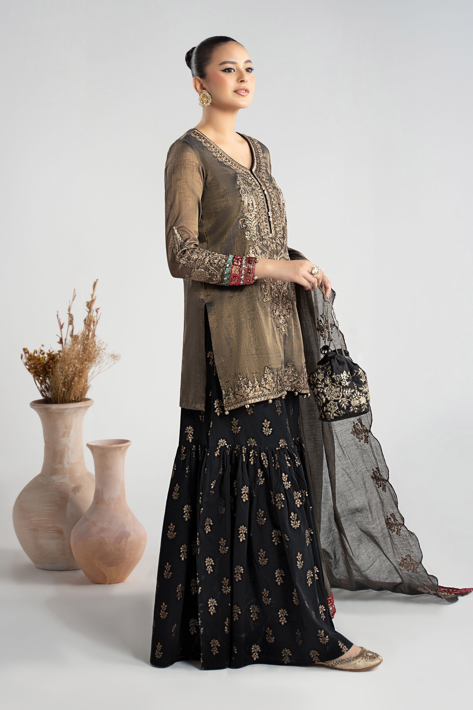 Maria B | Luxury Winter Pret 25 | DW-W25-01-Black - Ladies Clothes - Maria Faisal