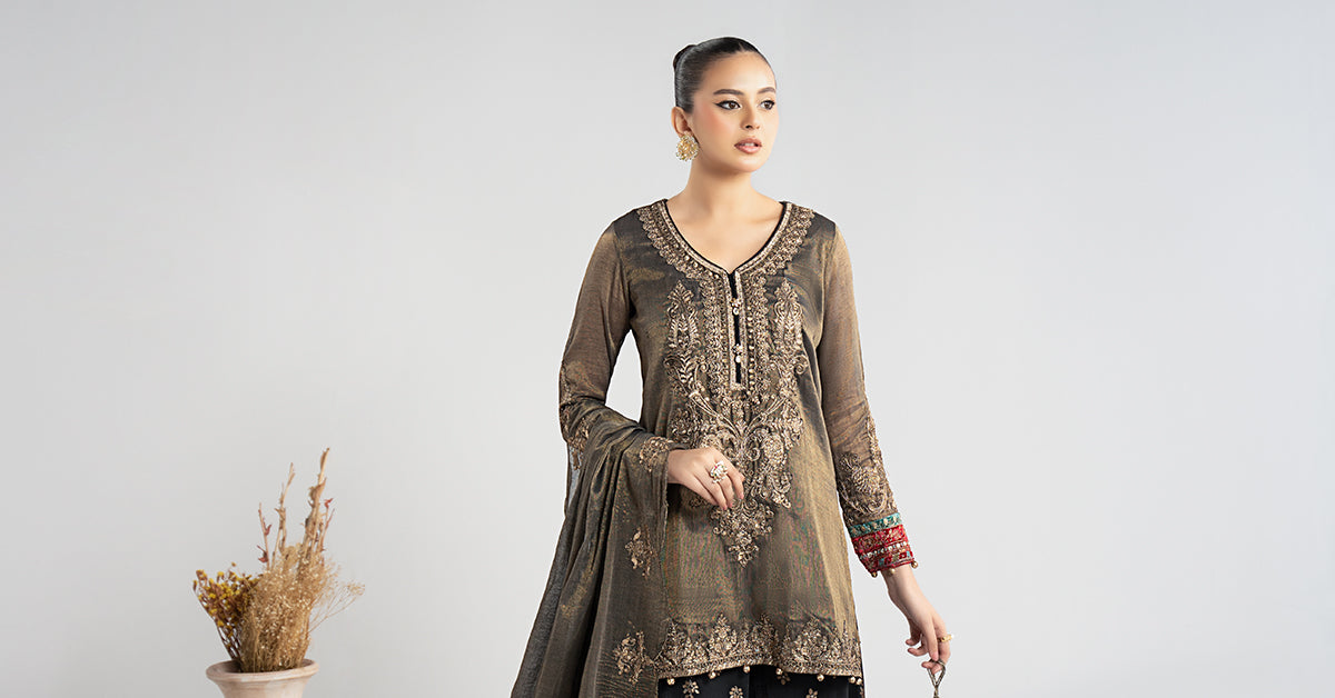 Maria B | Luxury Winter Pret 25 | DW-W25-01-Black - Ladies Clothes - Maria Faisal