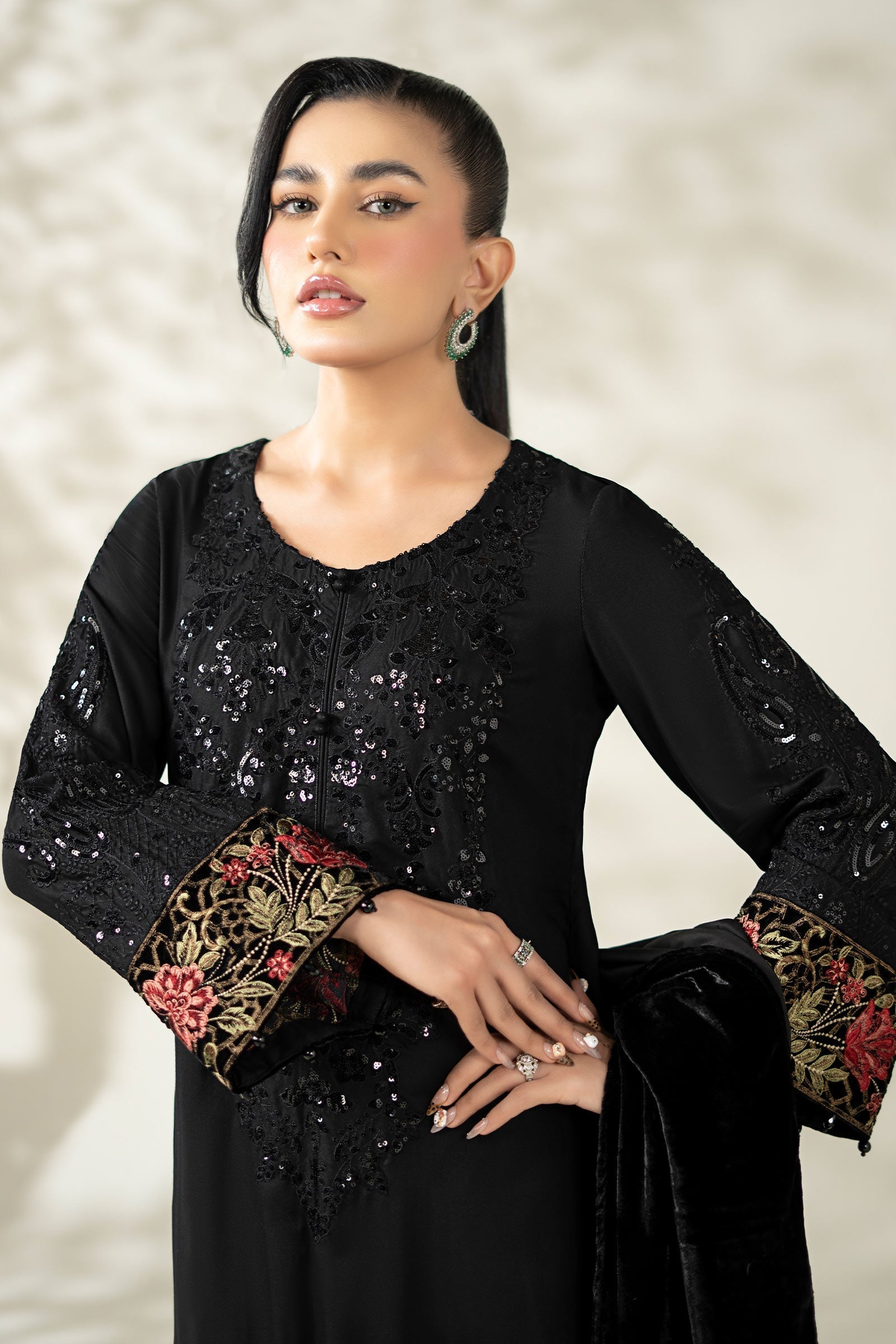 Maria B | Luxury Winter Pret 25 | DW-W25-20-Black - Ladies Clothes - Maria Faisal