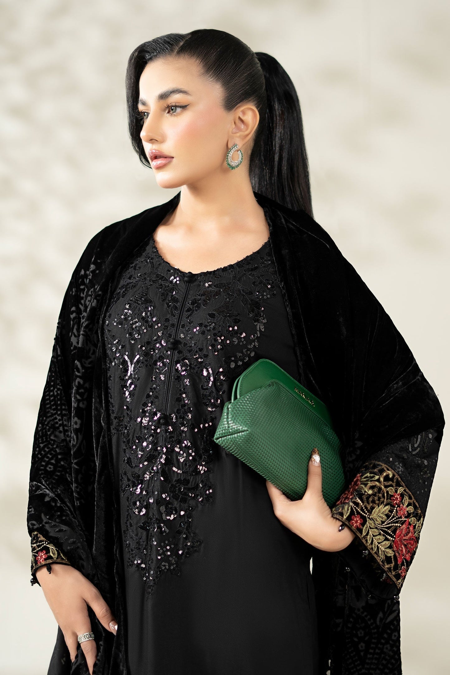 Maria B | Luxury Winter Pret 25 | DW-W25-20-Black - Ladies Clothes - Maria Faisal