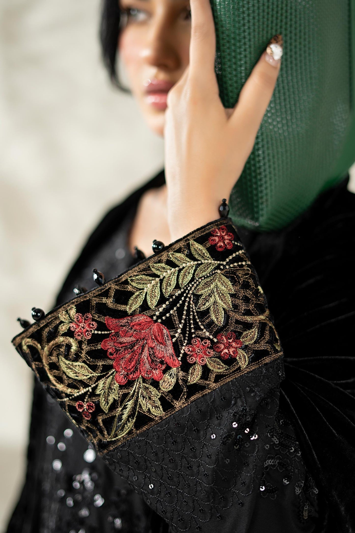 Maria B | Luxury Winter Pret 25 | DW-W25-20-Black - Ladies Clothes - Maria Faisal