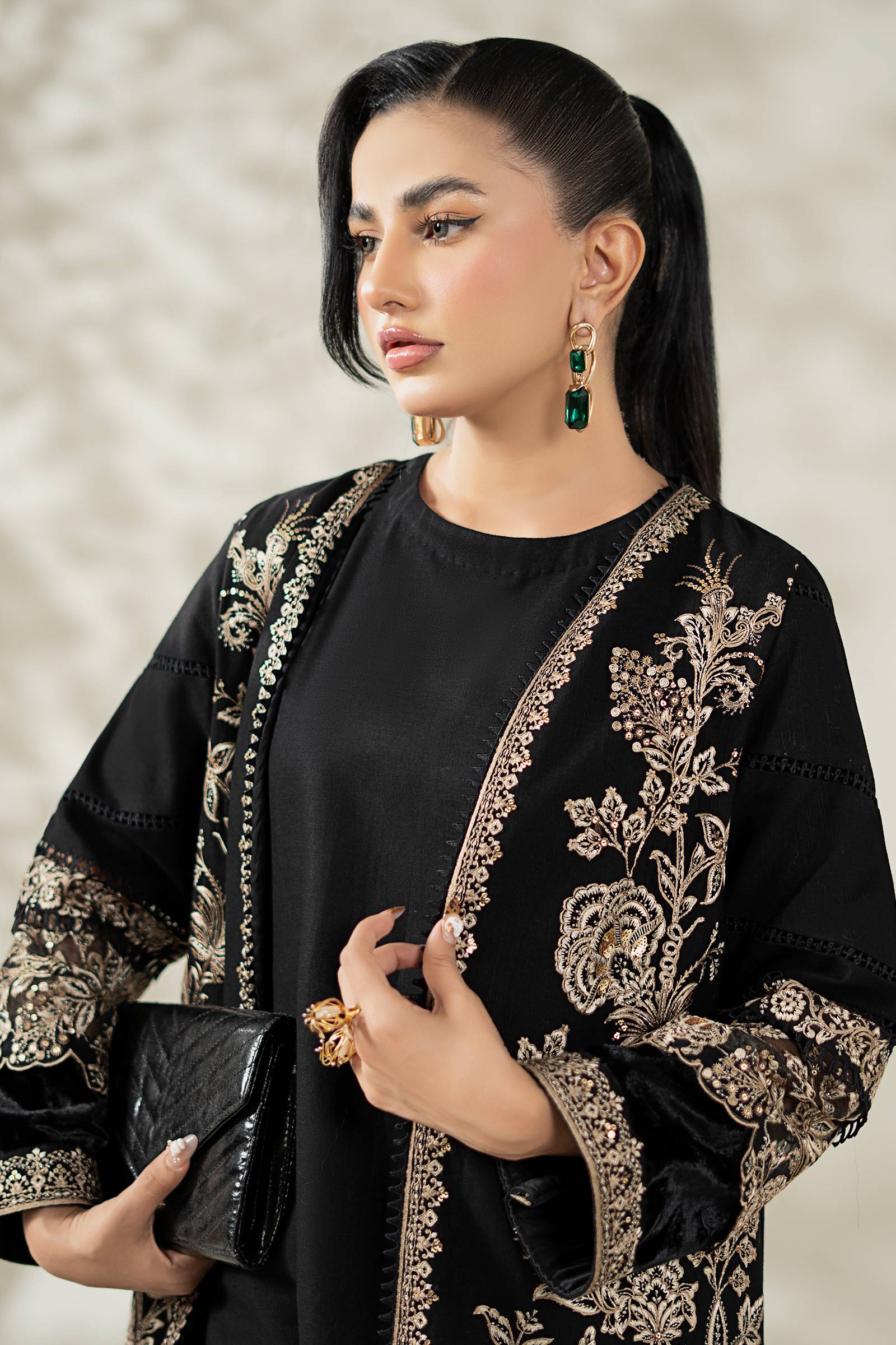 Maria B | Luxury Winter Pret 25 | DW-W25-43-Black - Ladies Clothes - Maria Faisal