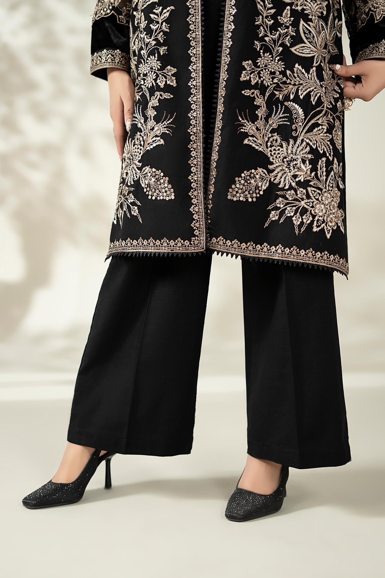 Maria B | Luxury Winter Pret 25 | DW-W25-43-Black - Ladies Clothes - Maria Faisal