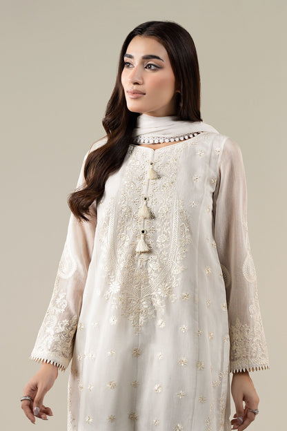 Maria B | Luxury Winter Pret 25 | DW-EA25-76-Off White - Ladies Clothes - Maria Faisal