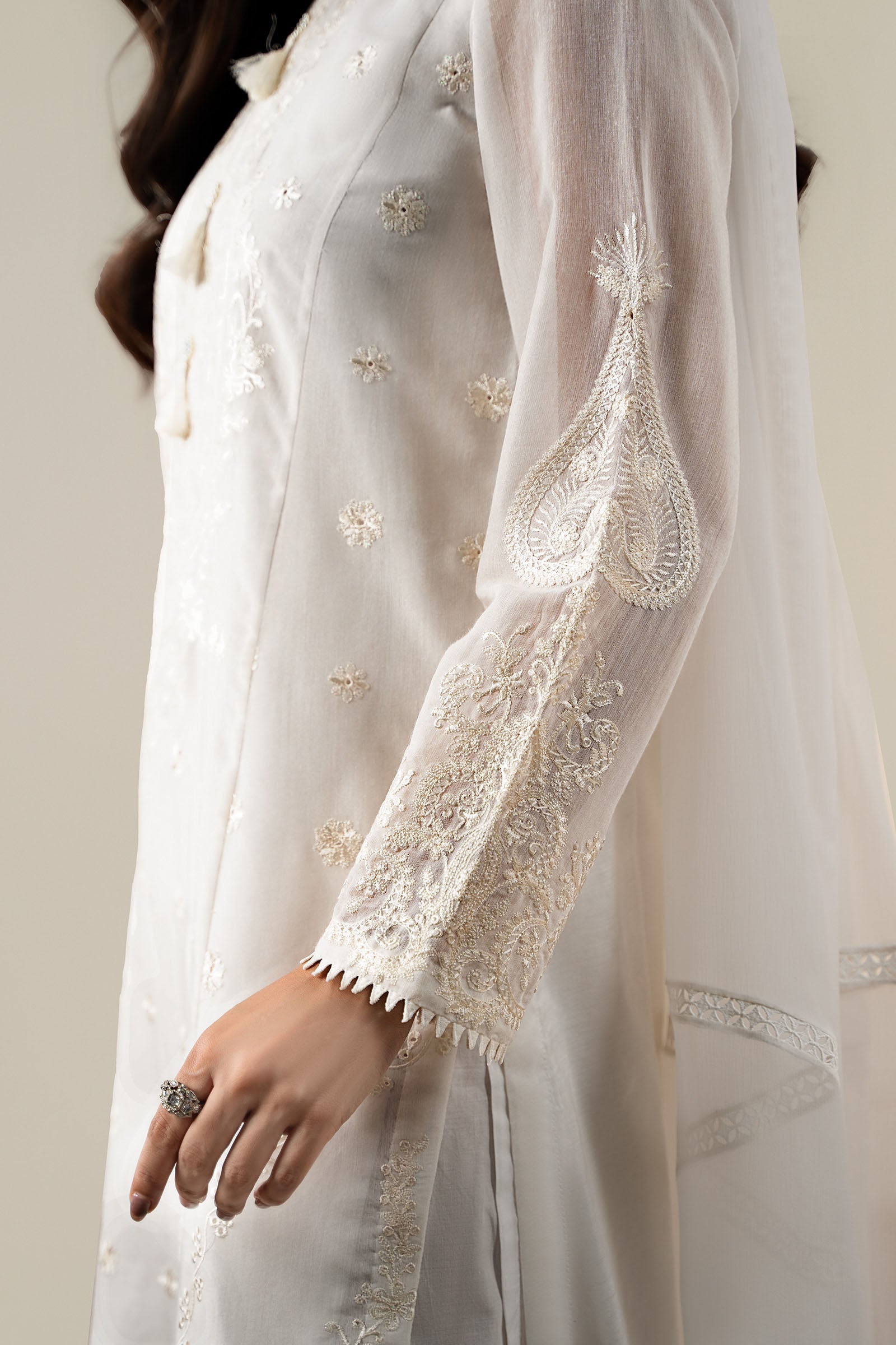 Maria B | Luxury Winter Pret 25 | DW-EA25-76-Off White - Ladies Clothes - Maria Faisal