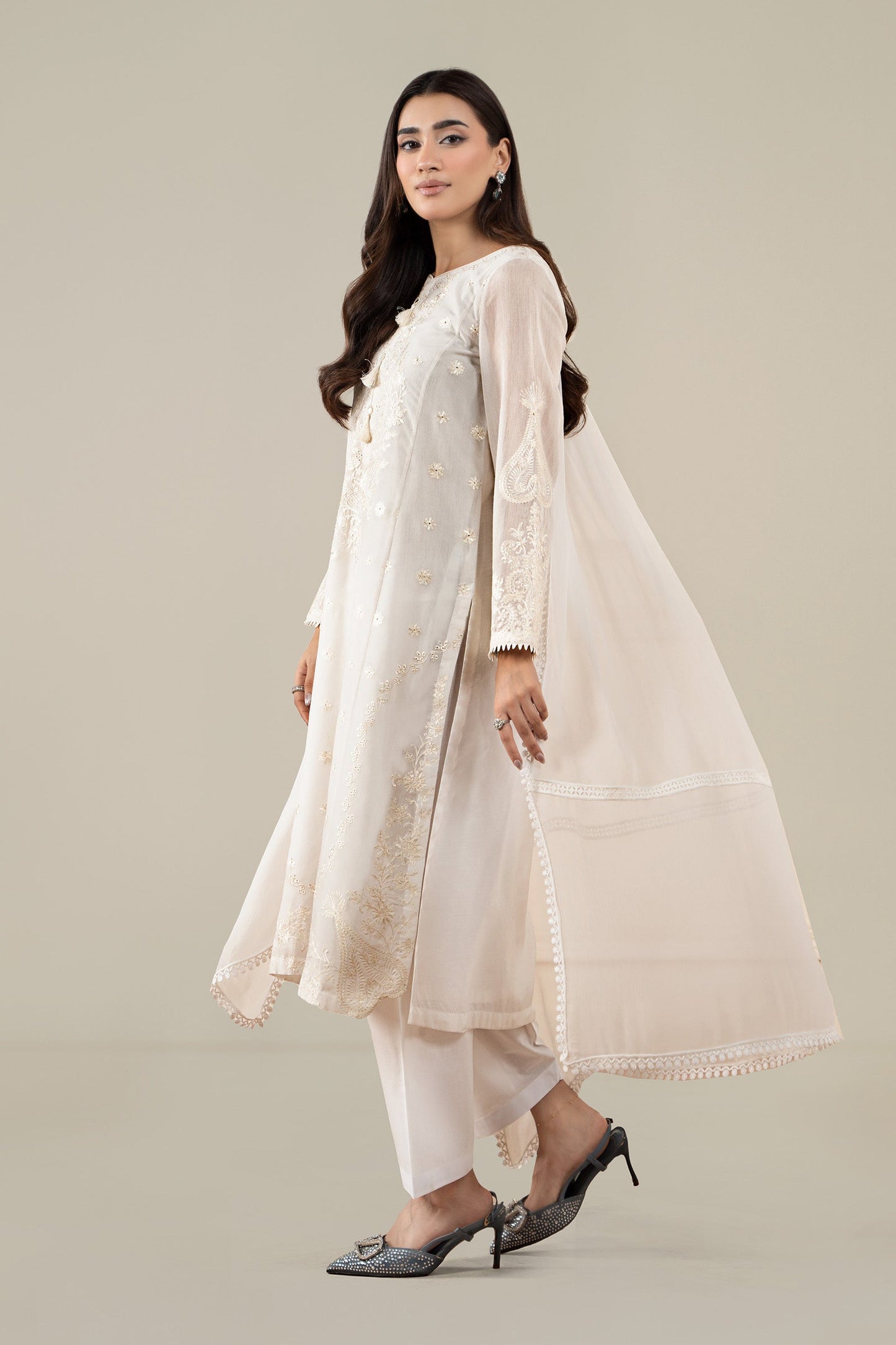 Maria B | Luxury Winter Pret 25 | DW-EA25-76-Off White - Ladies Clothes - Maria Faisal