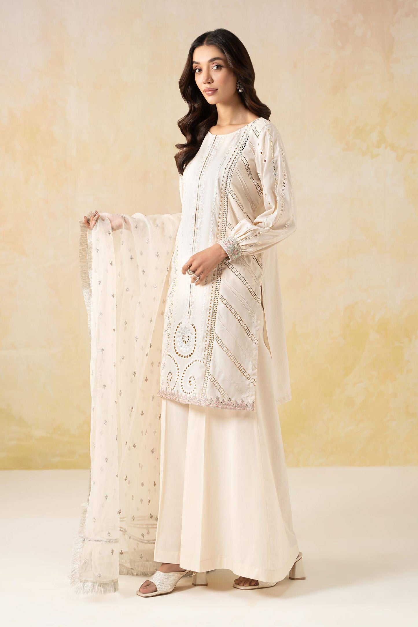 Maira B | Ready to Wear | DW-EF25-28 Off White by Maria Faisal - Registered Vendor of : Maria B - type : Wedding Dress - 100% original wedding dresses