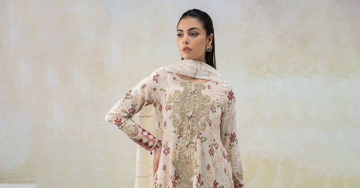 Maira B | Ready to Wear | DW-EF22-23R1 by Maria Faisal - Registered Vendor of : Maria B - type : Wedding Dress - 100% original wedding dresses